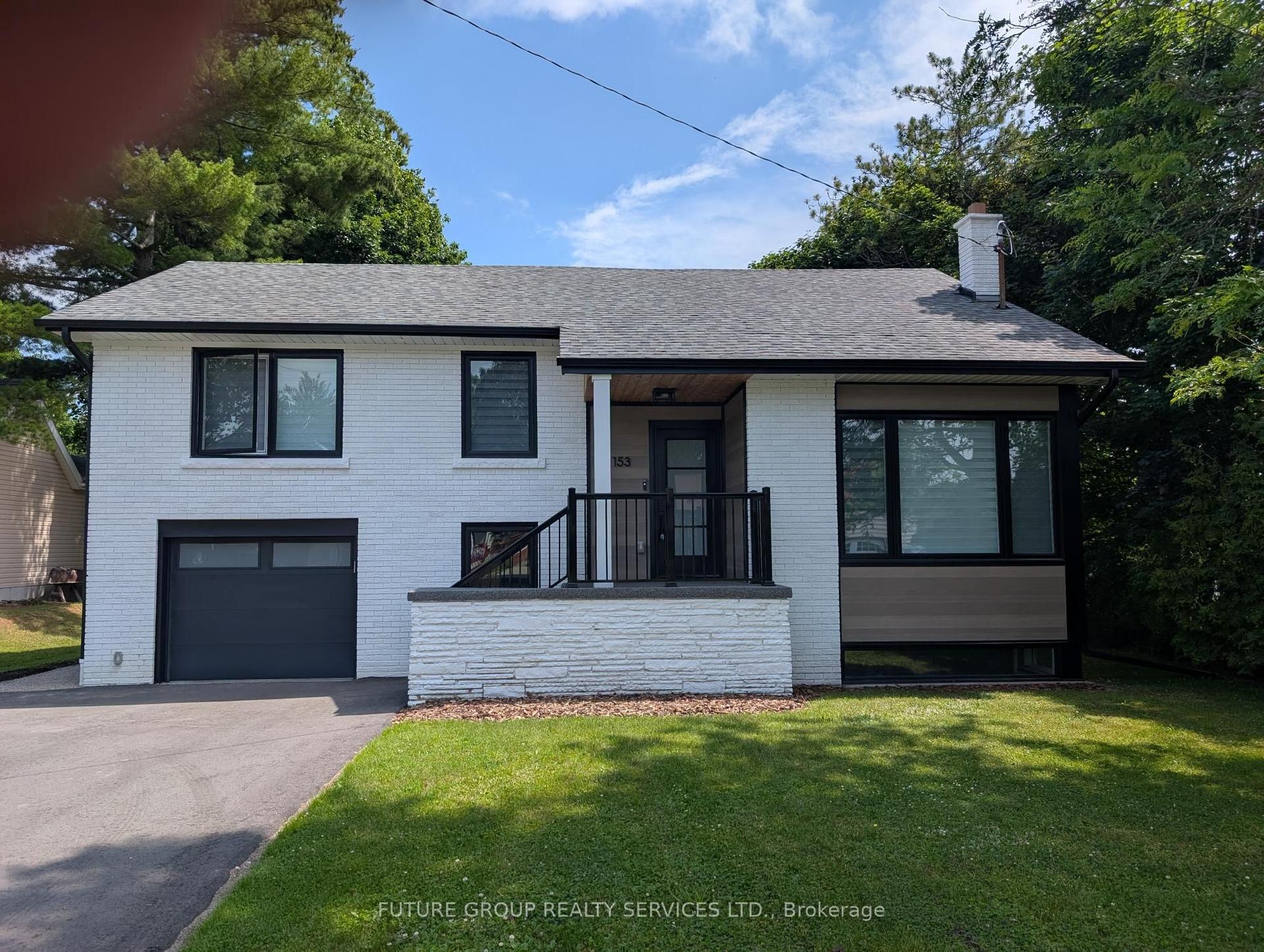 153 Daniel Street N — photo 1