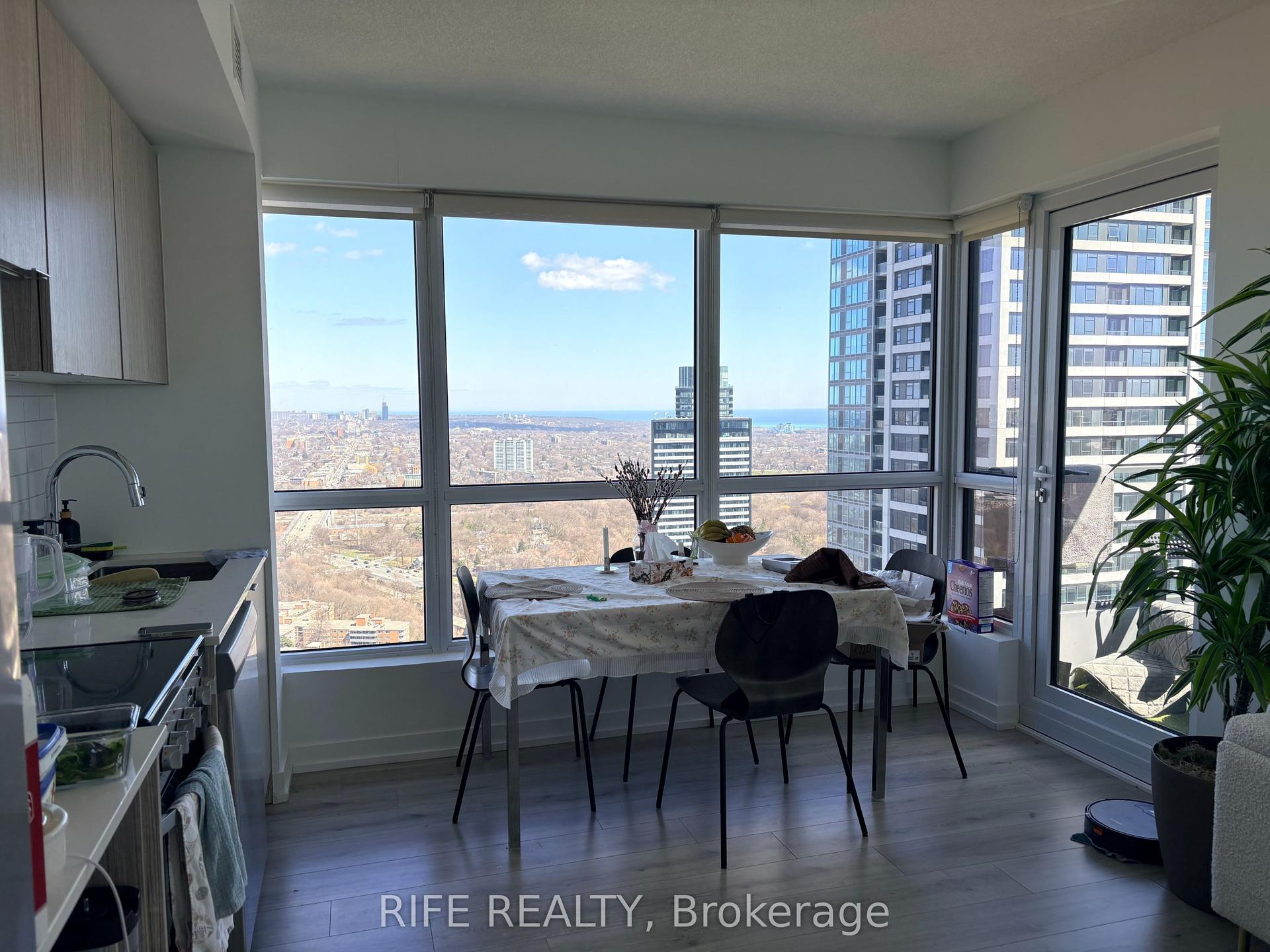 395 Bloor Street E 4010 #4010 — photo 1