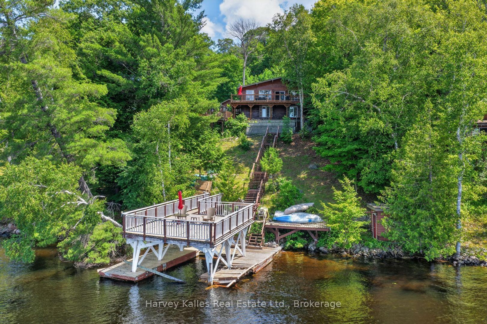 260 West Point Sands Road, Huntsville — Detached for sale, photo 1