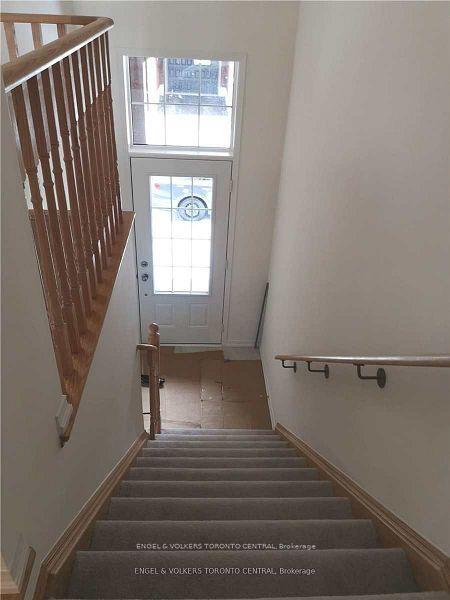 2637 Deputy Minister Path — photo 1