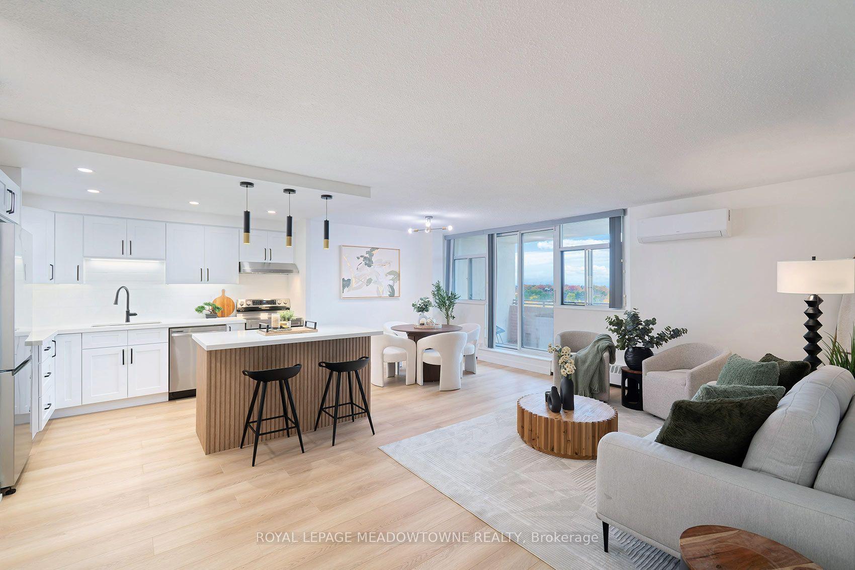 2301 Derry Road W #806 ##806, Mississauga — Condo for sale, photo 1