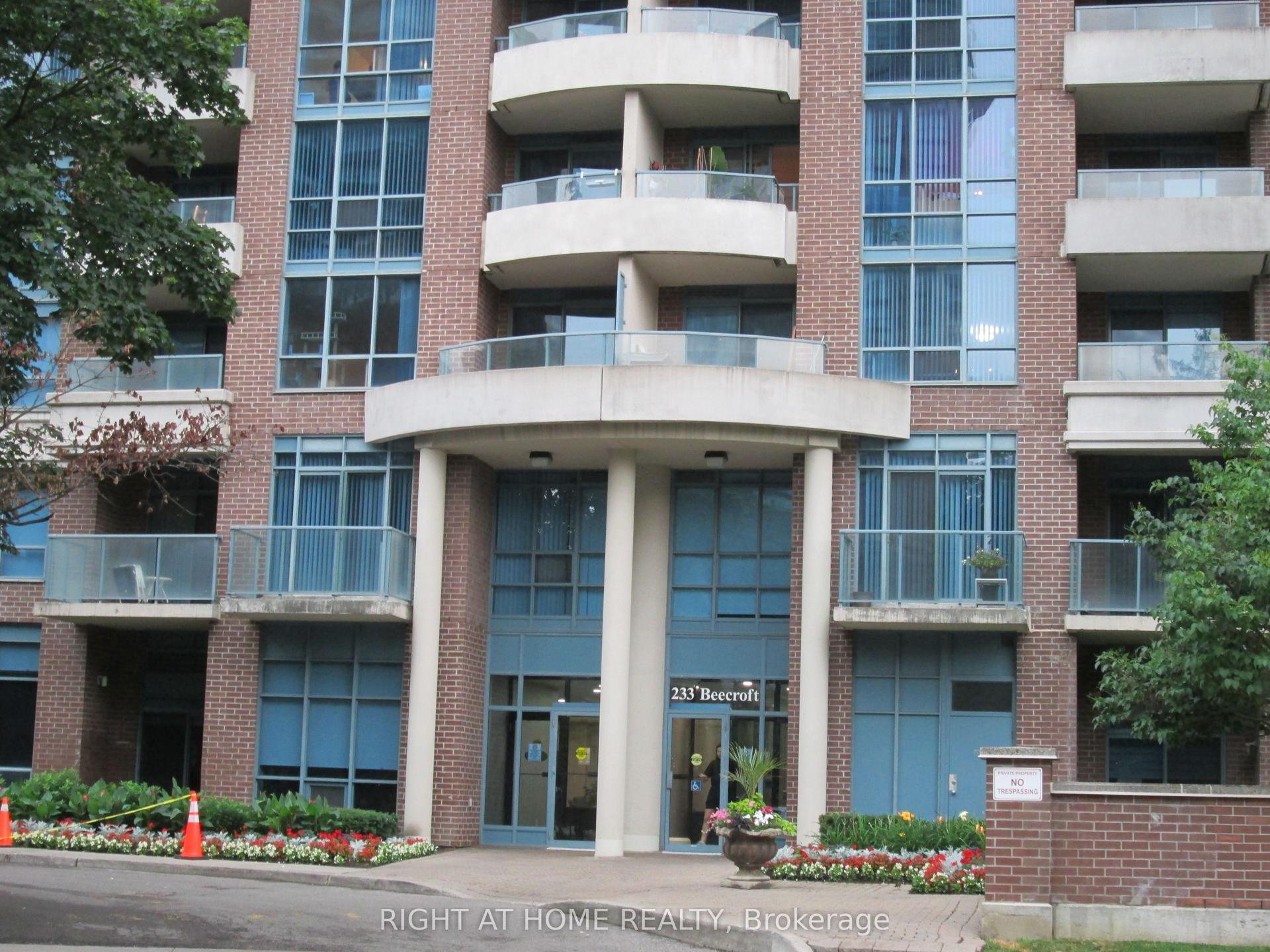 233 Beecroft Road 111 #111, Toronto — Condo Town for sale, photo 1
