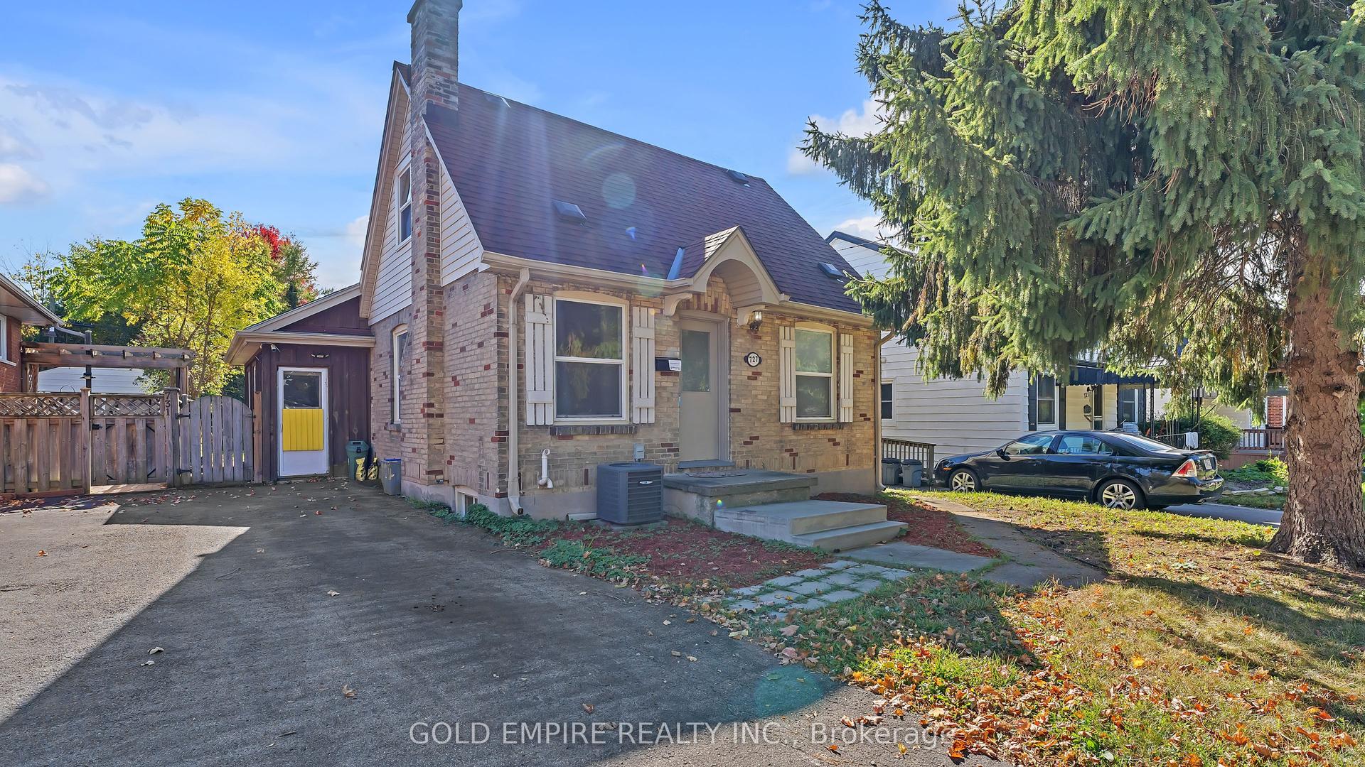 727 Whetter Avenue — photo 1