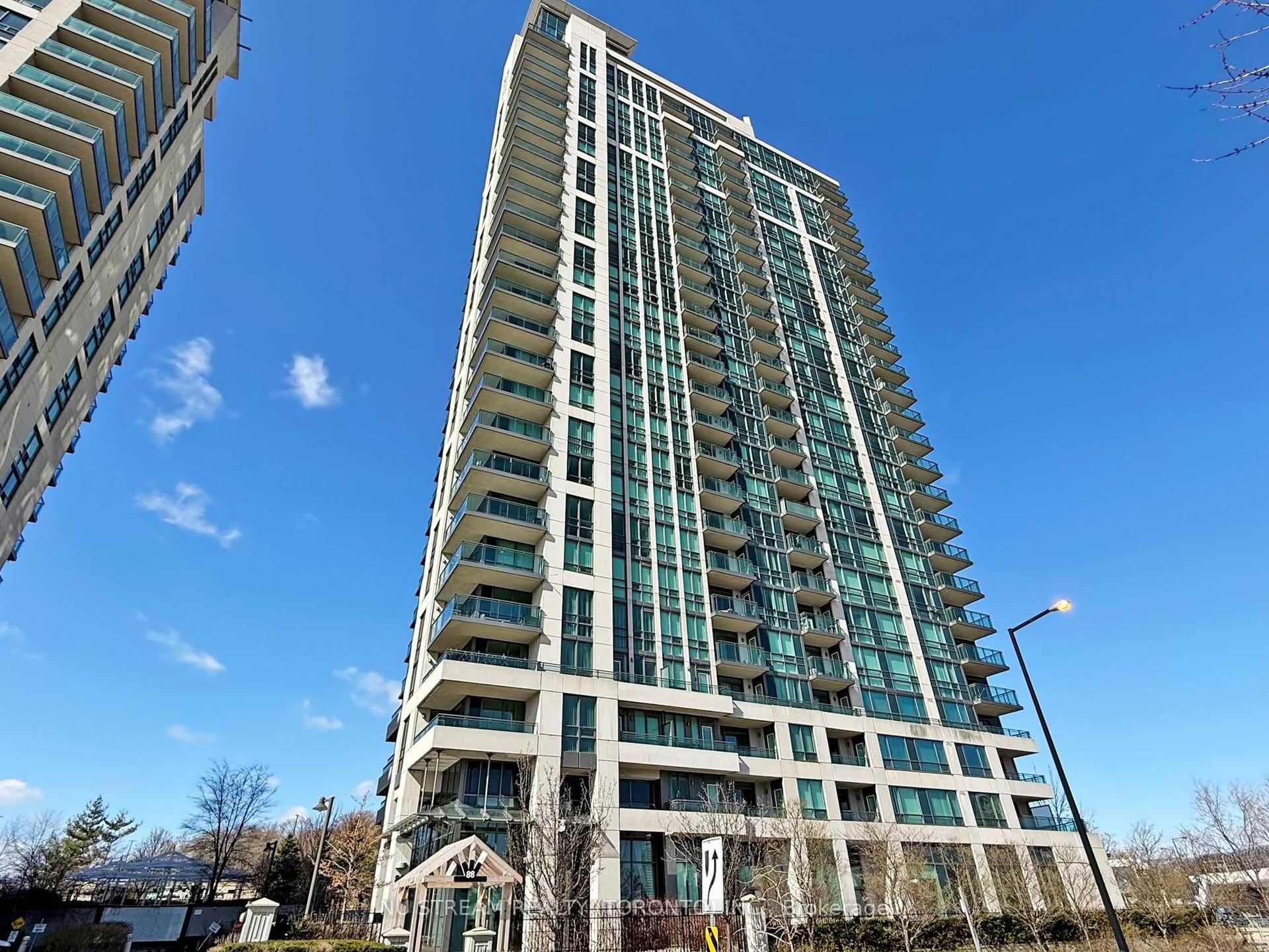 88 Grangeway Avenue 703 #703 — photo 1