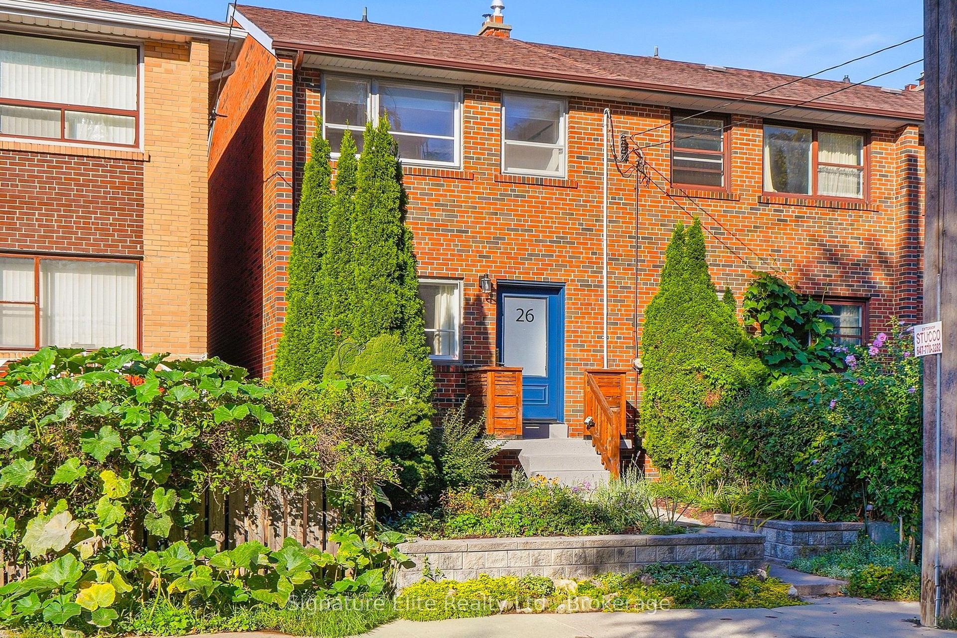 26 Egan Avenue, Toronto — Townhouse for sale, photo 1