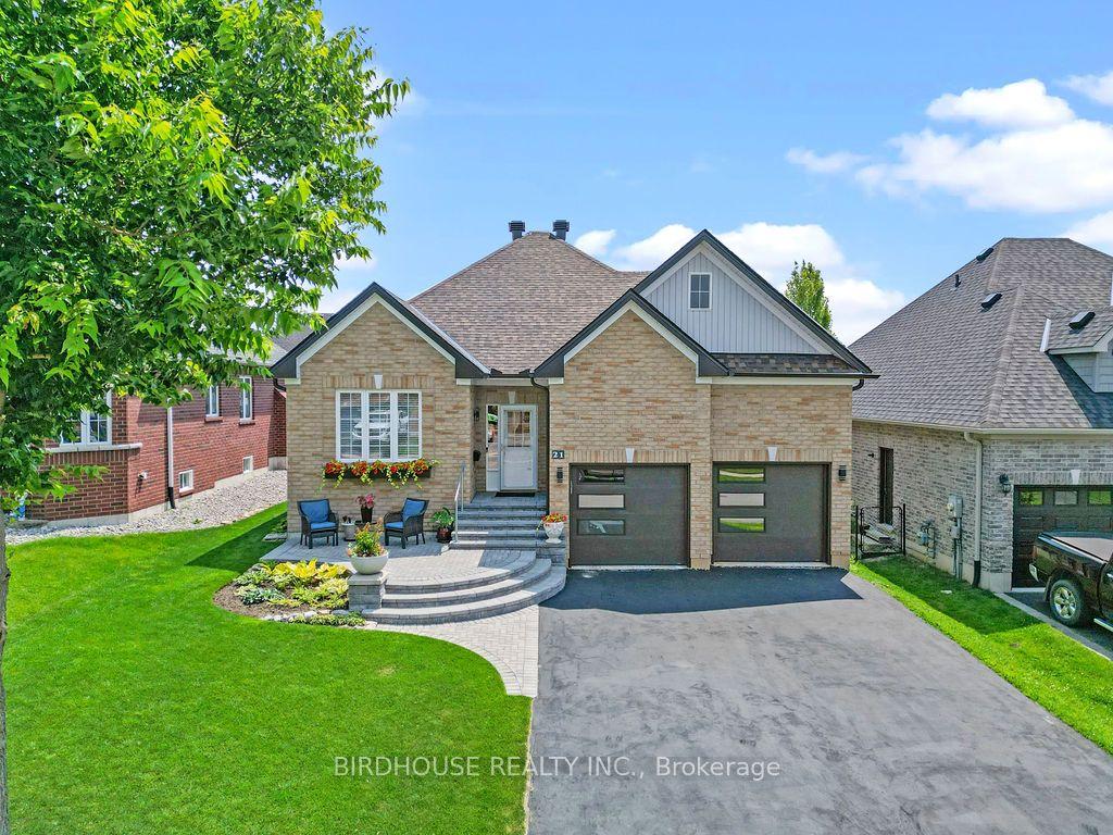 21 ELLIS Crescent, Kawartha Lakes — Detached for lease, photo 1