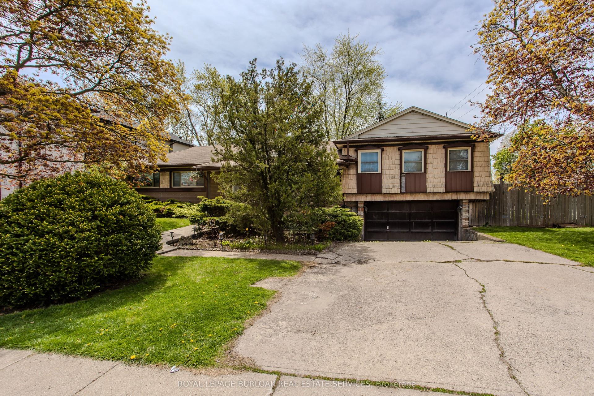 482 Sherin Drive — photo 1