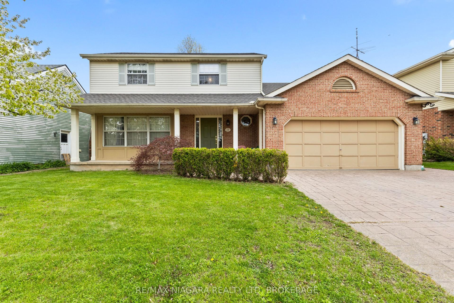 21 Homestead Drive — photo 1
