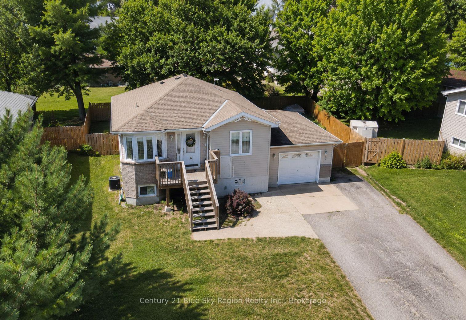 1294 Airport Road, North Bay — Detached for sale, photo 1