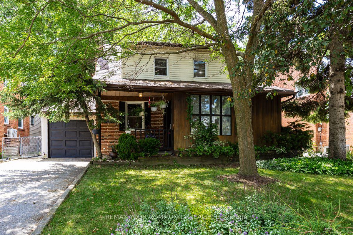 39 Cadillac Avenue, Toronto — Detached for sale, photo 1