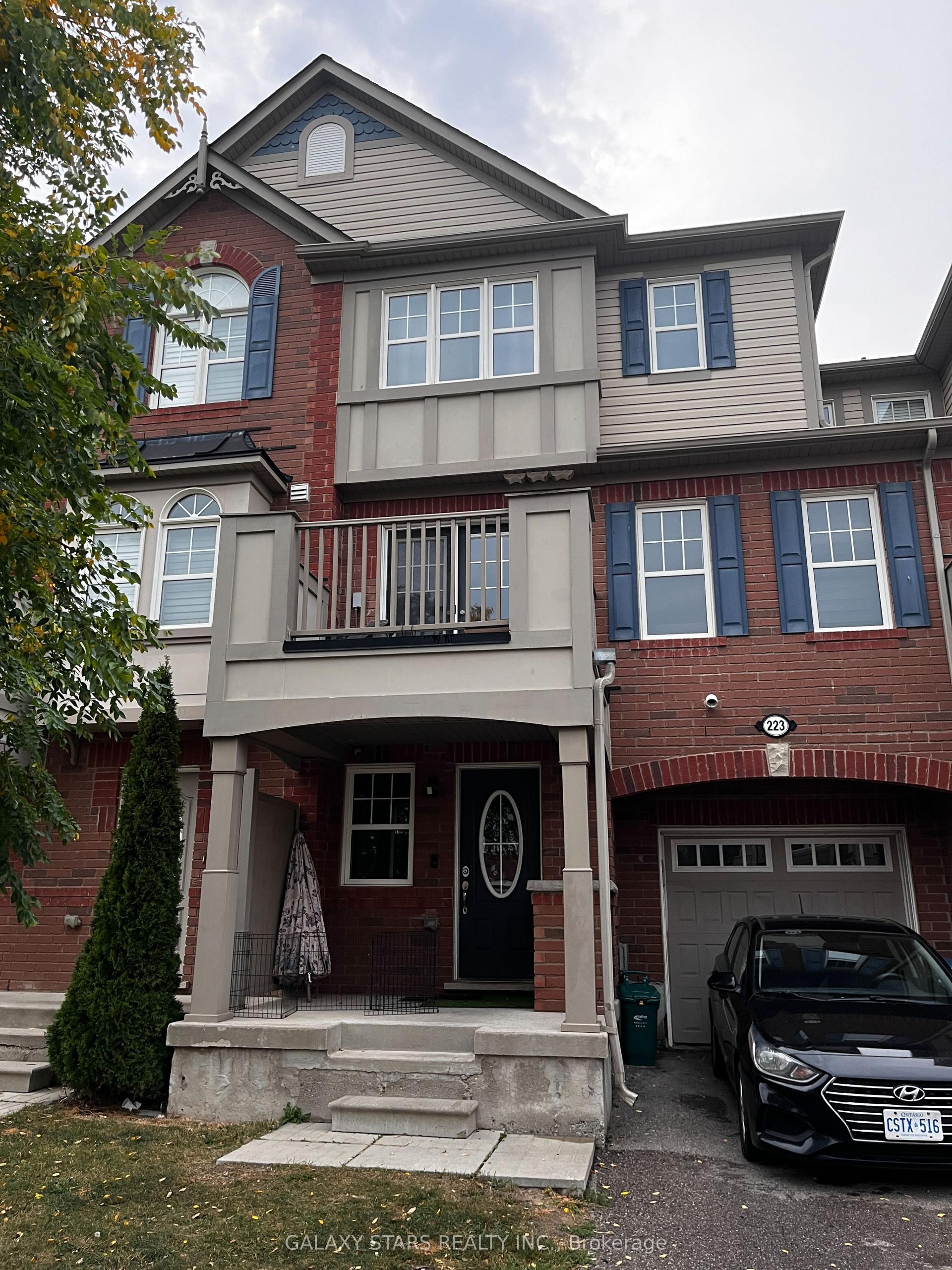 223 Septimus Heights, Milton — Townhouse for sale, photo 1