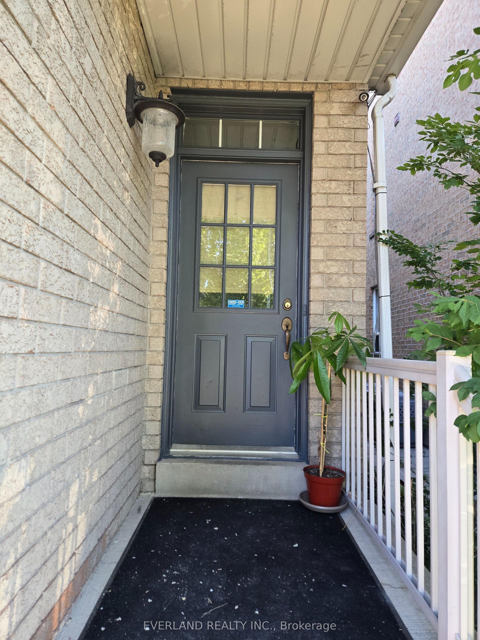 212 Maple Sugar Lane, Vaughan — Semi-Detached for lease, photo 1