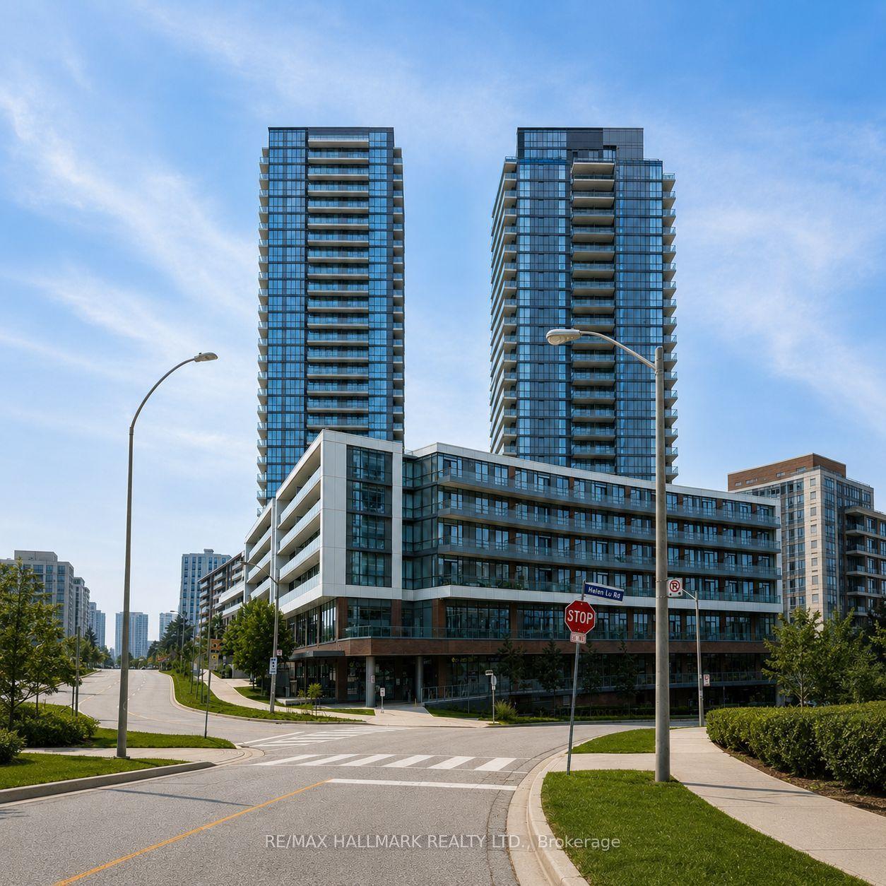 32 Forest Manor Road, Toronto — Condo for lease, photo 1