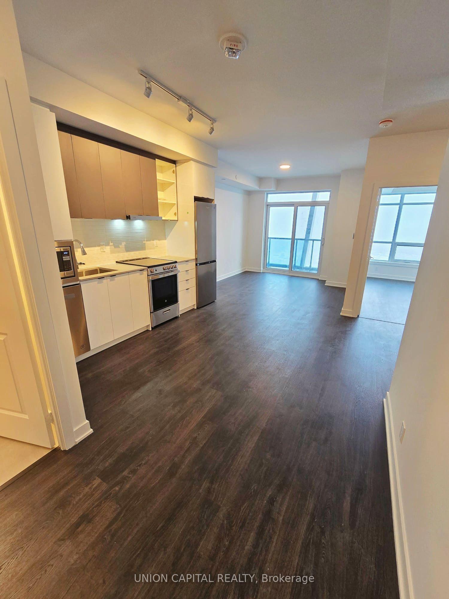 30 Upper Mall Way 3301A #3301A, Vaughan — Condo for lease, photo 1