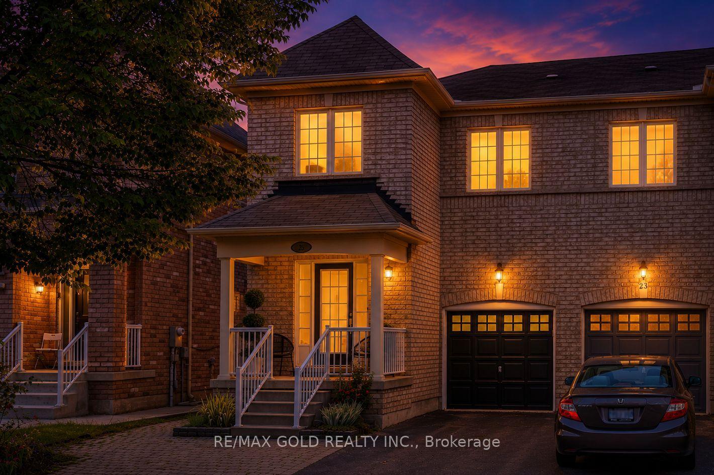 25 Frenchpark Circle, Brampton — Townhouse for sale, photo 1