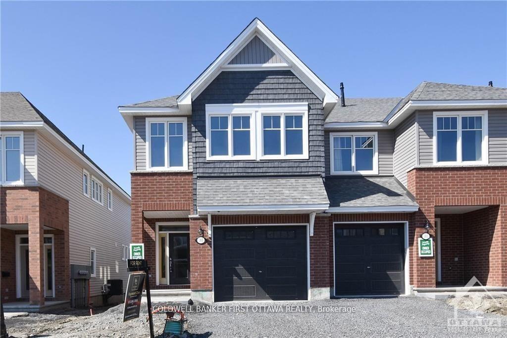183 ANGELONIA Crescent — photo 1