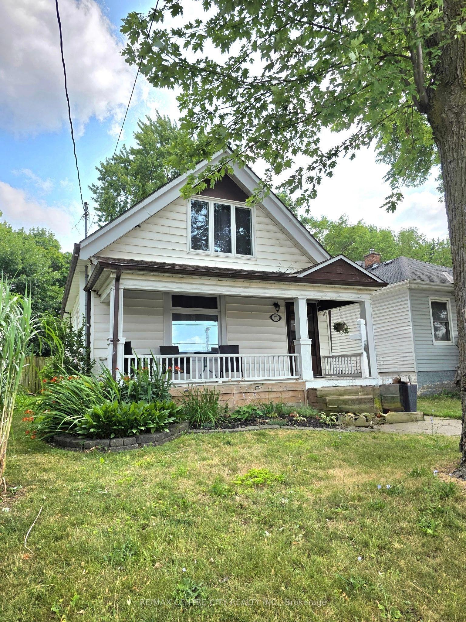 971 Elias Street, London East — Detached for sale, photo 1