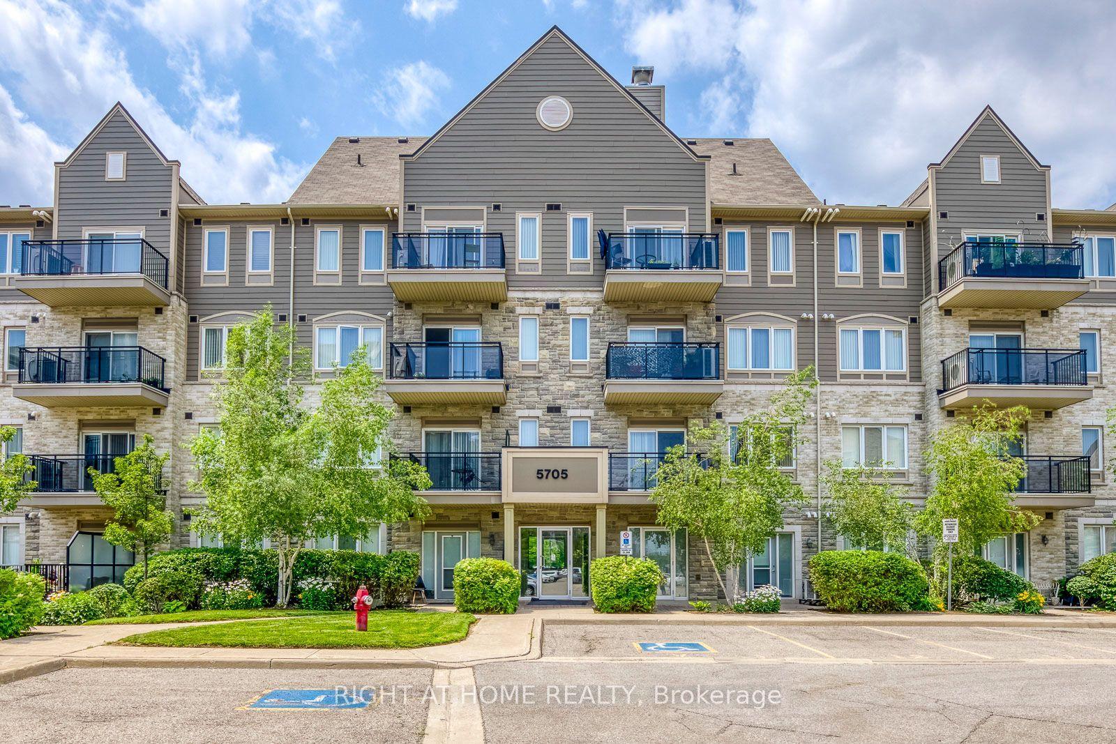 5705 Long Valley Road 411 #411, Mississauga — Condo Town for lease, photo 1