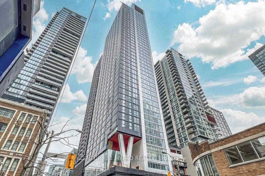 357 King Street W 3908 #3908, Toronto — Condo for lease, photo 1