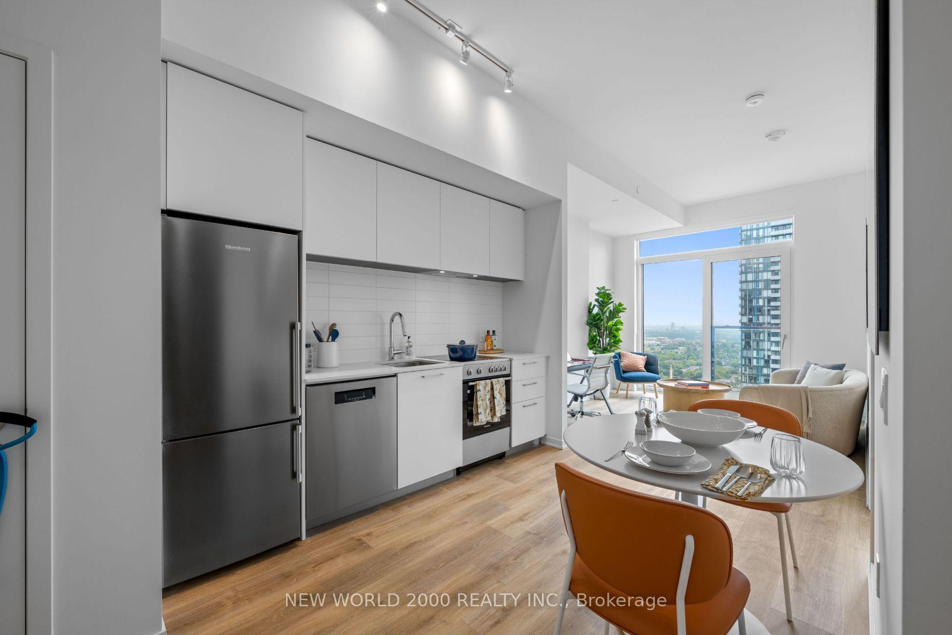 101 Roehampton Avenue 2008 #2008, Toronto — Condo for lease, photo 1