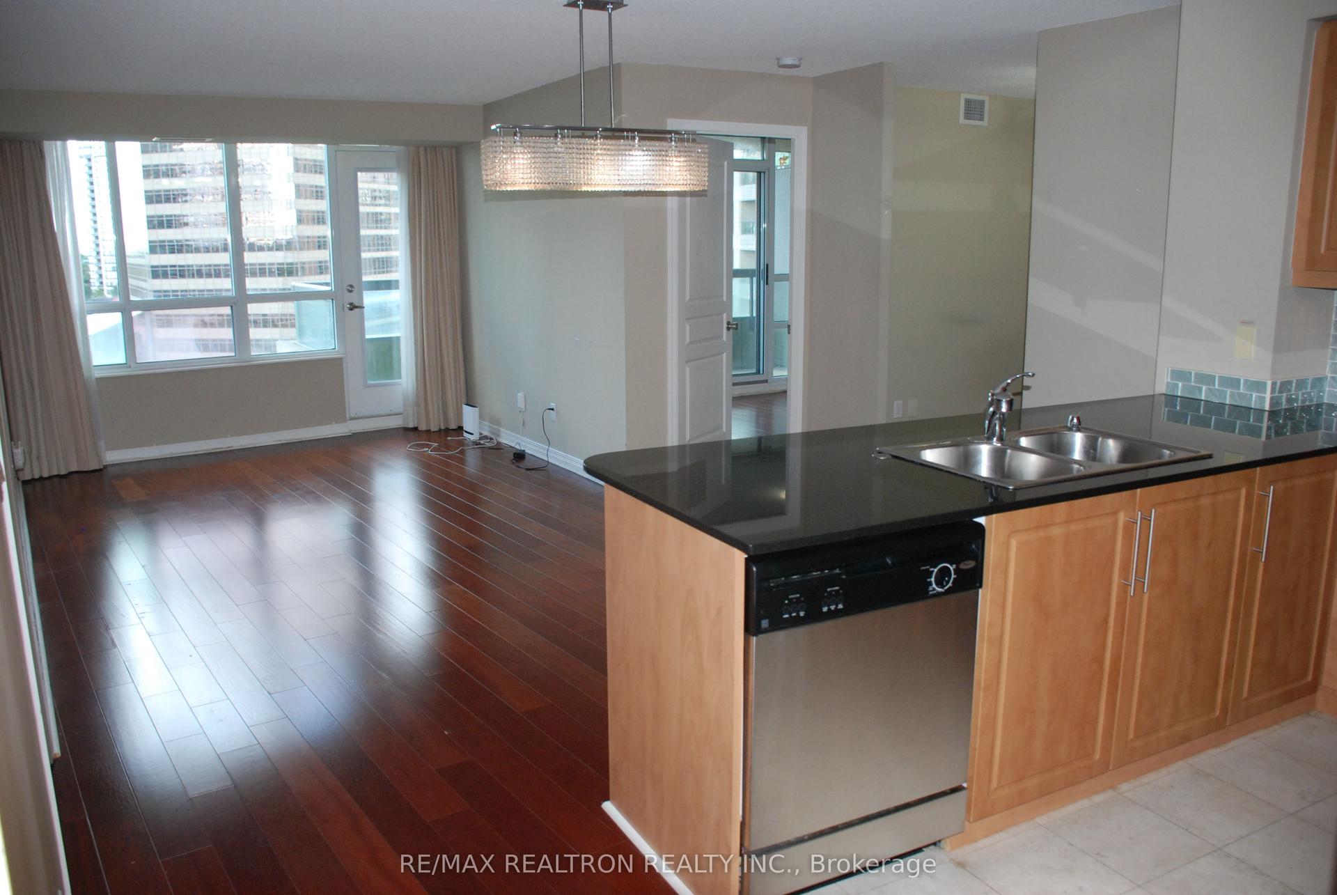 509 Beecroft Road 1211 #1211, Toronto — Condo for lease, photo 1