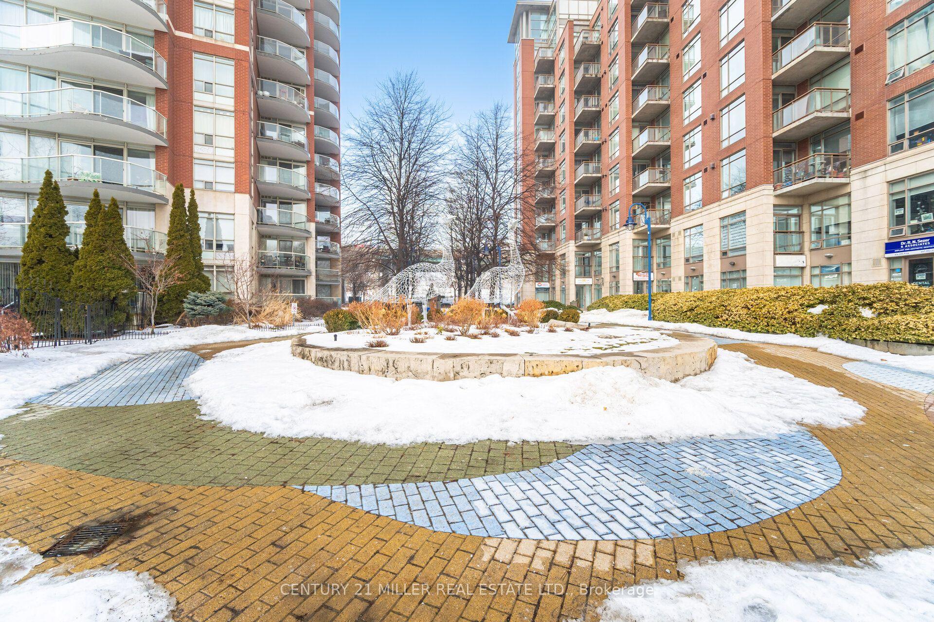 550 Queens Quay W 318 #318 — photo 1