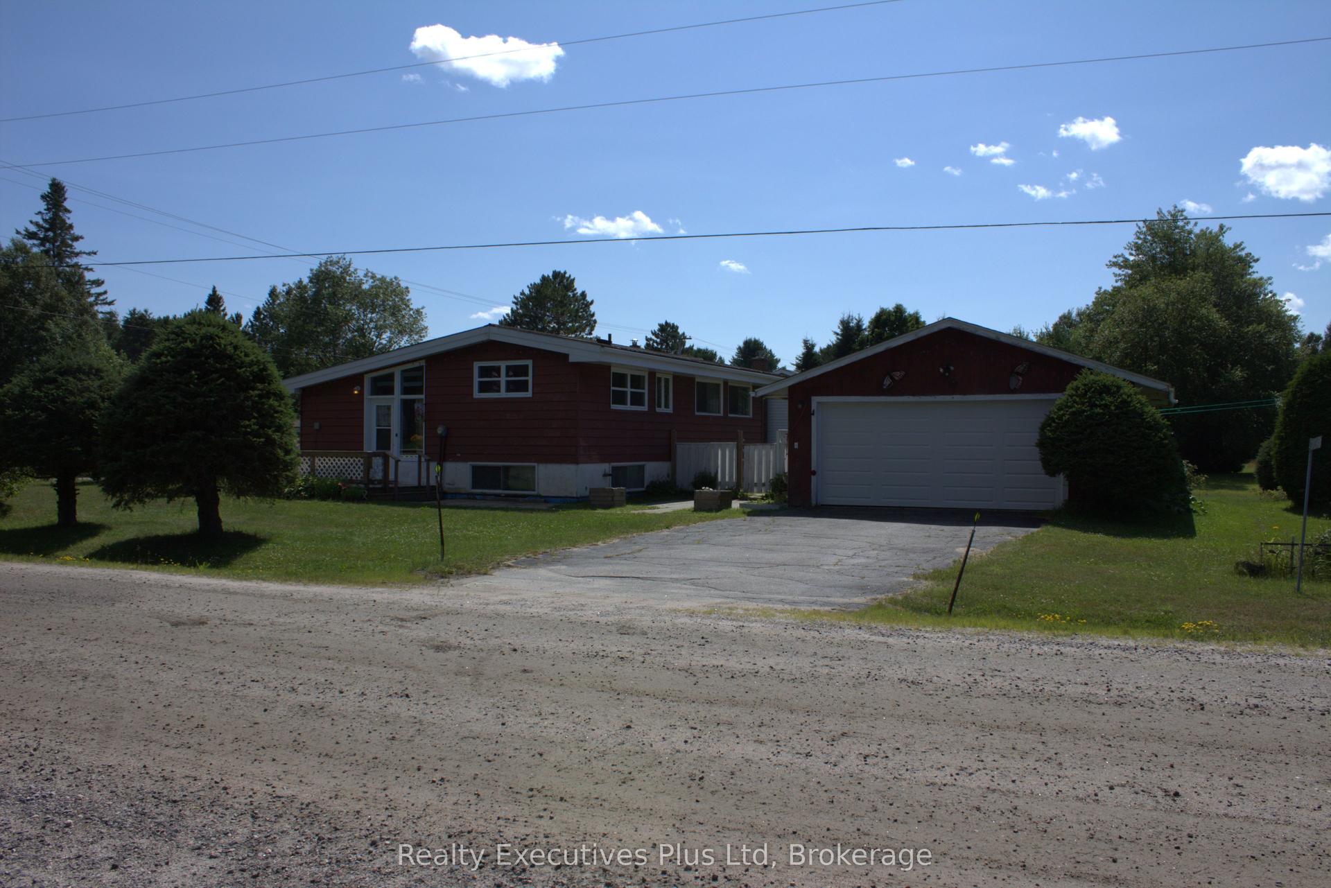 106 Cheryl Crescent, Strong — Detached for sale, photo 1