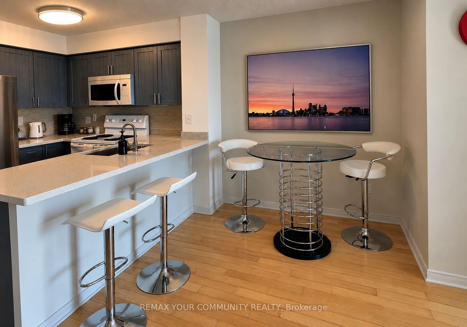 28 Harrison Garden Boulevard 706 #706, Toronto — Condo for lease, photo 1