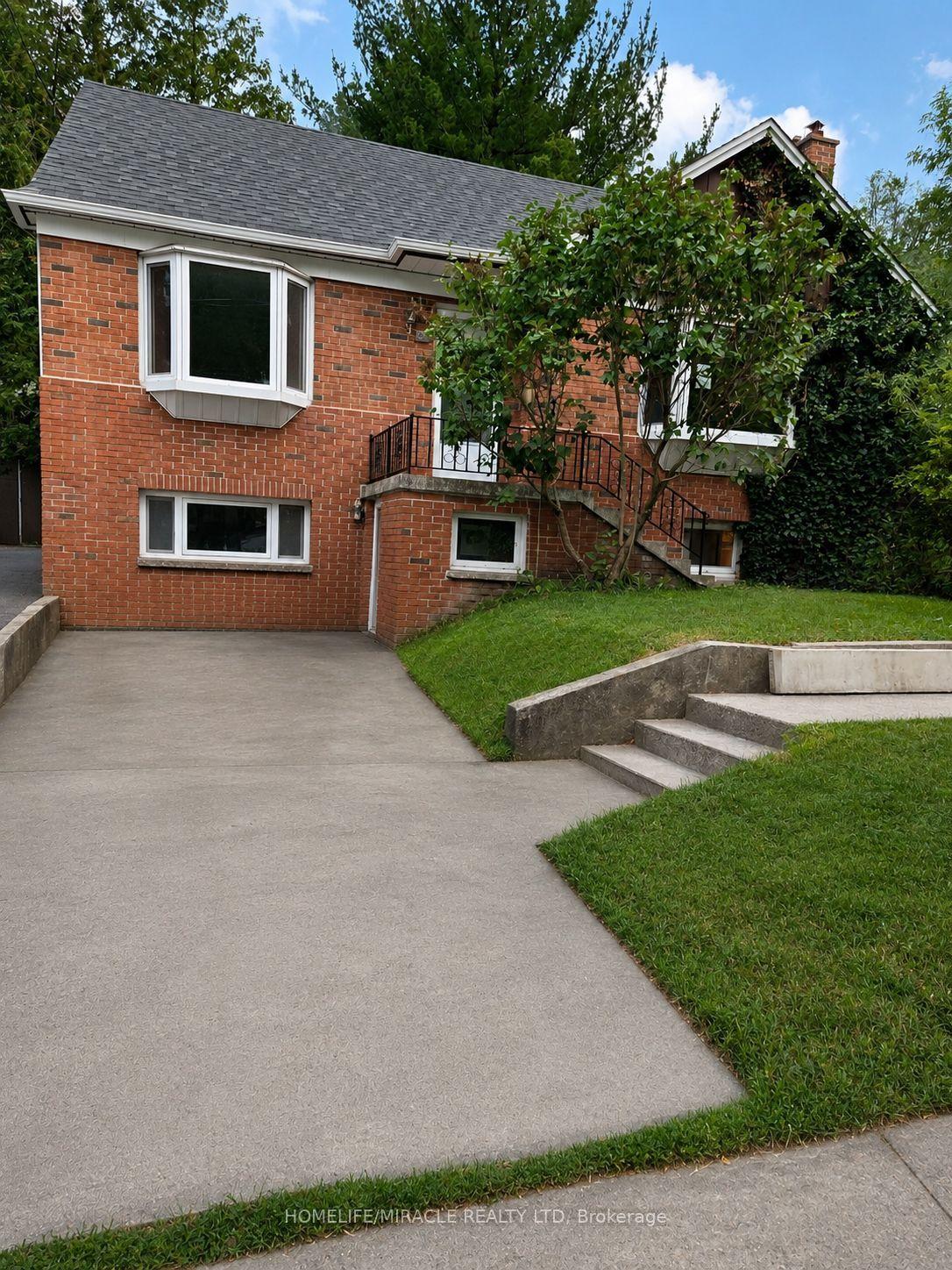 29 Codsell Avenue — photo 1