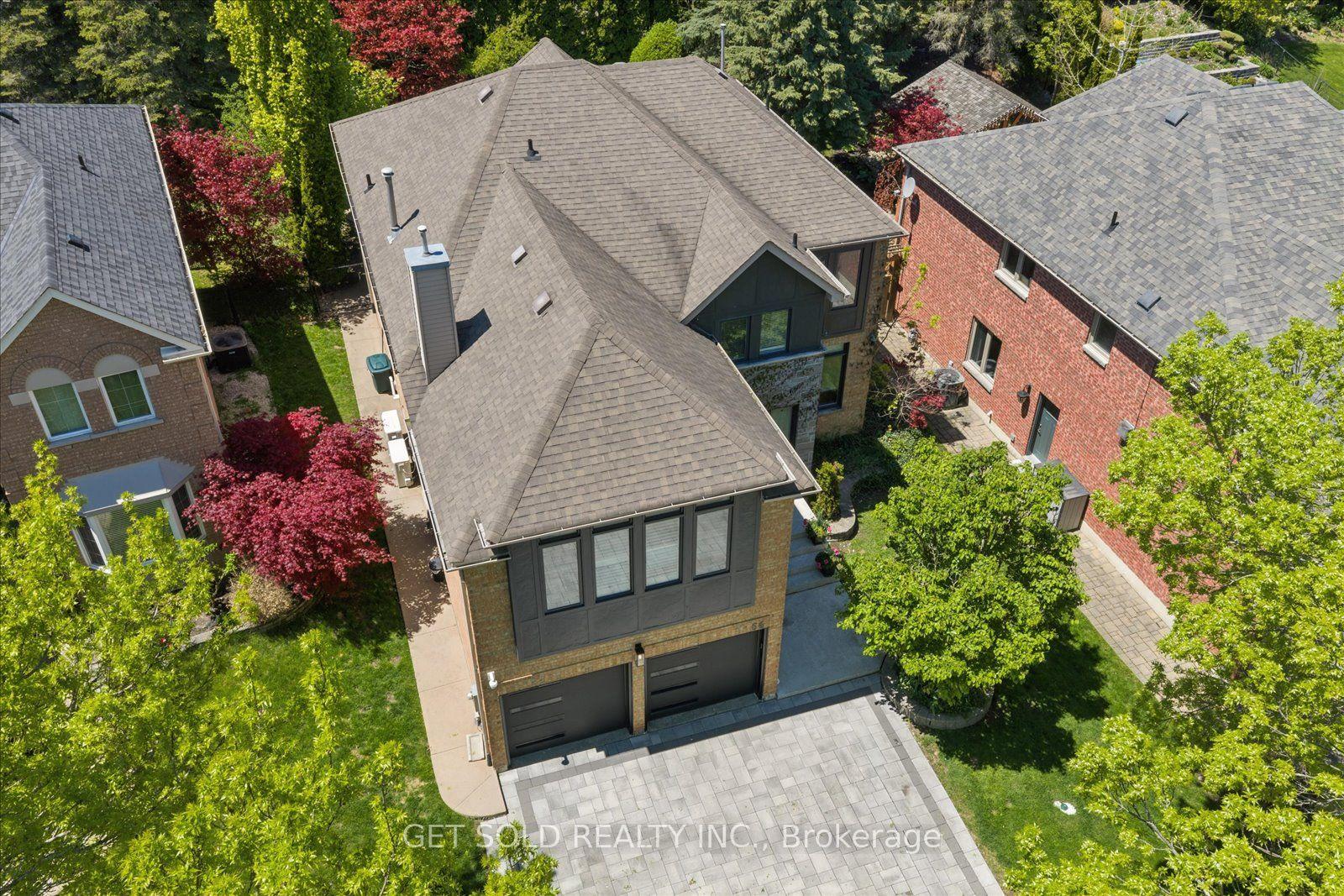 64 Spence Drive — photo 1