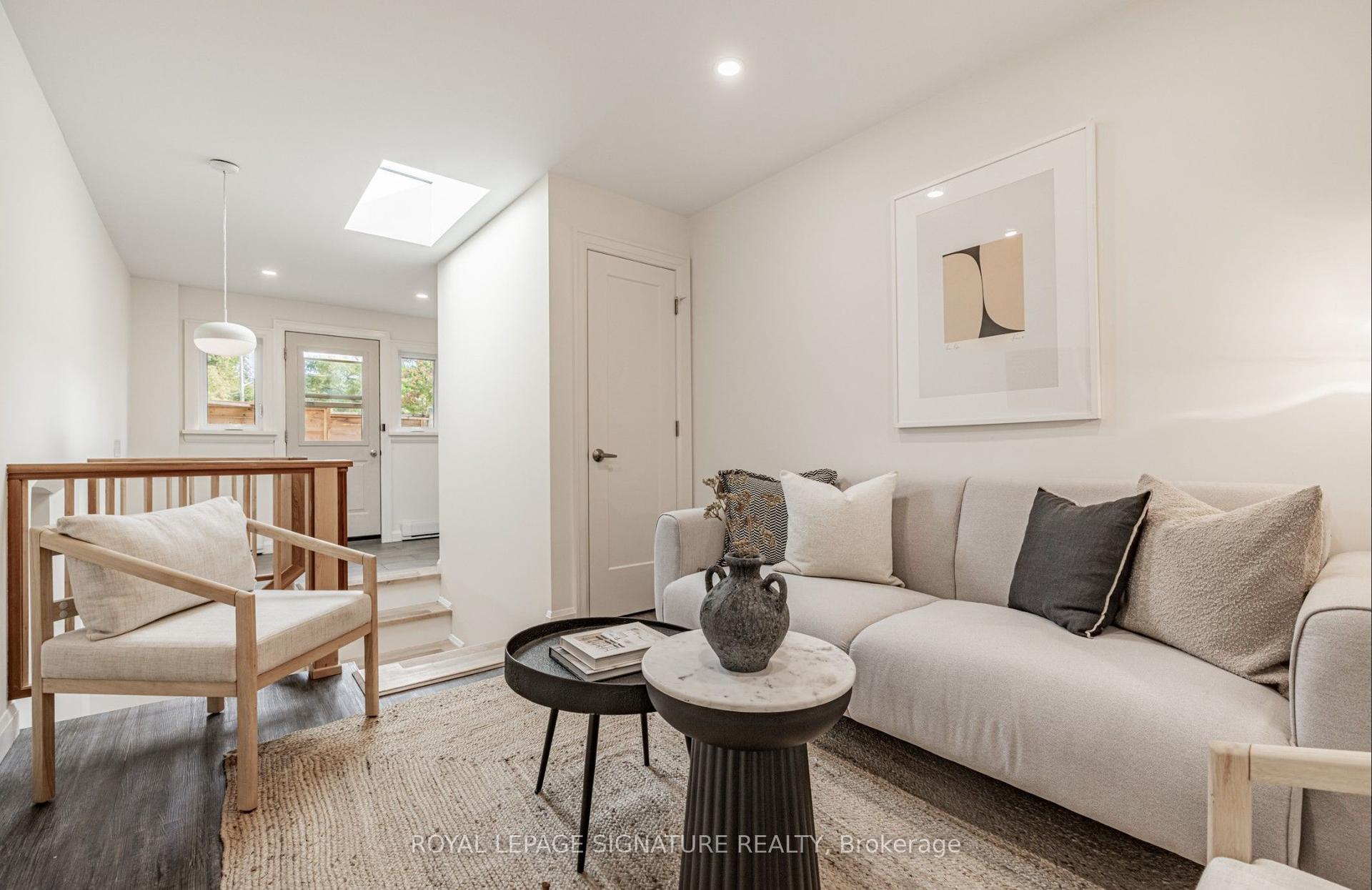 54 Pasadena Gardens B #B — photo 1