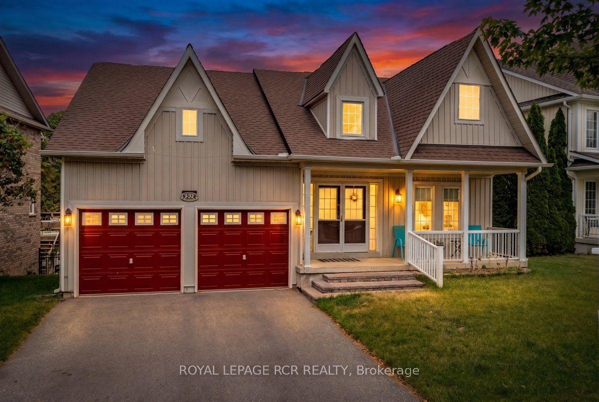 332 King Street, East Gwillimbury — Detached for sale, photo 1