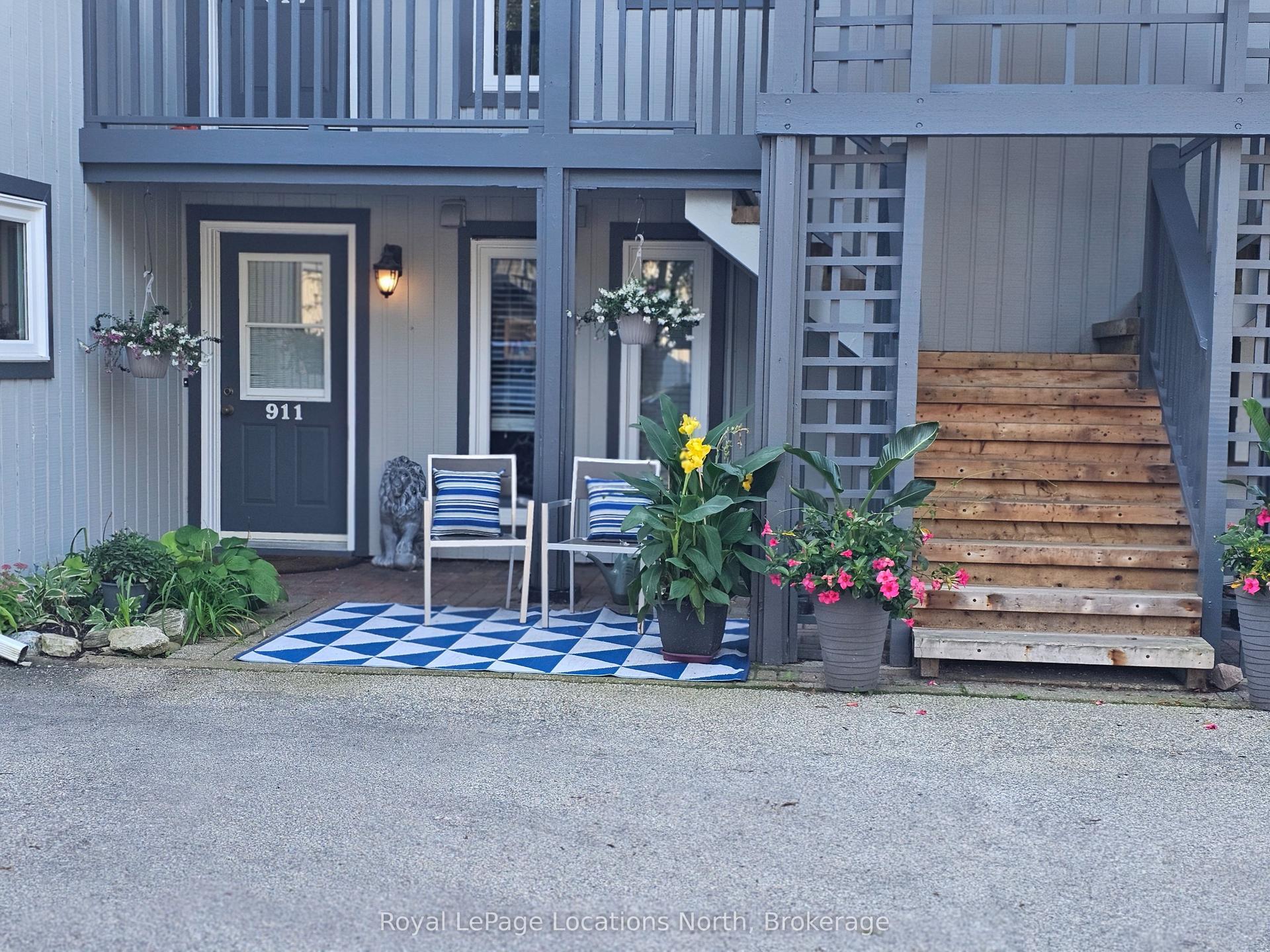 911 Cedar Pointe Court, Collingwood — Condo Town for sale, photo 1