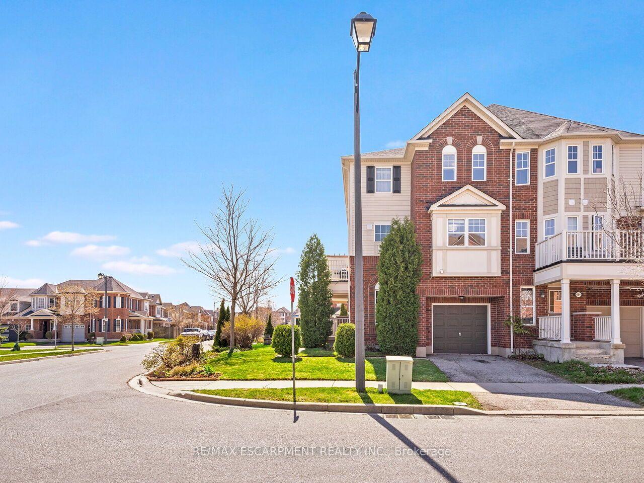 656 Frank Place — photo 1