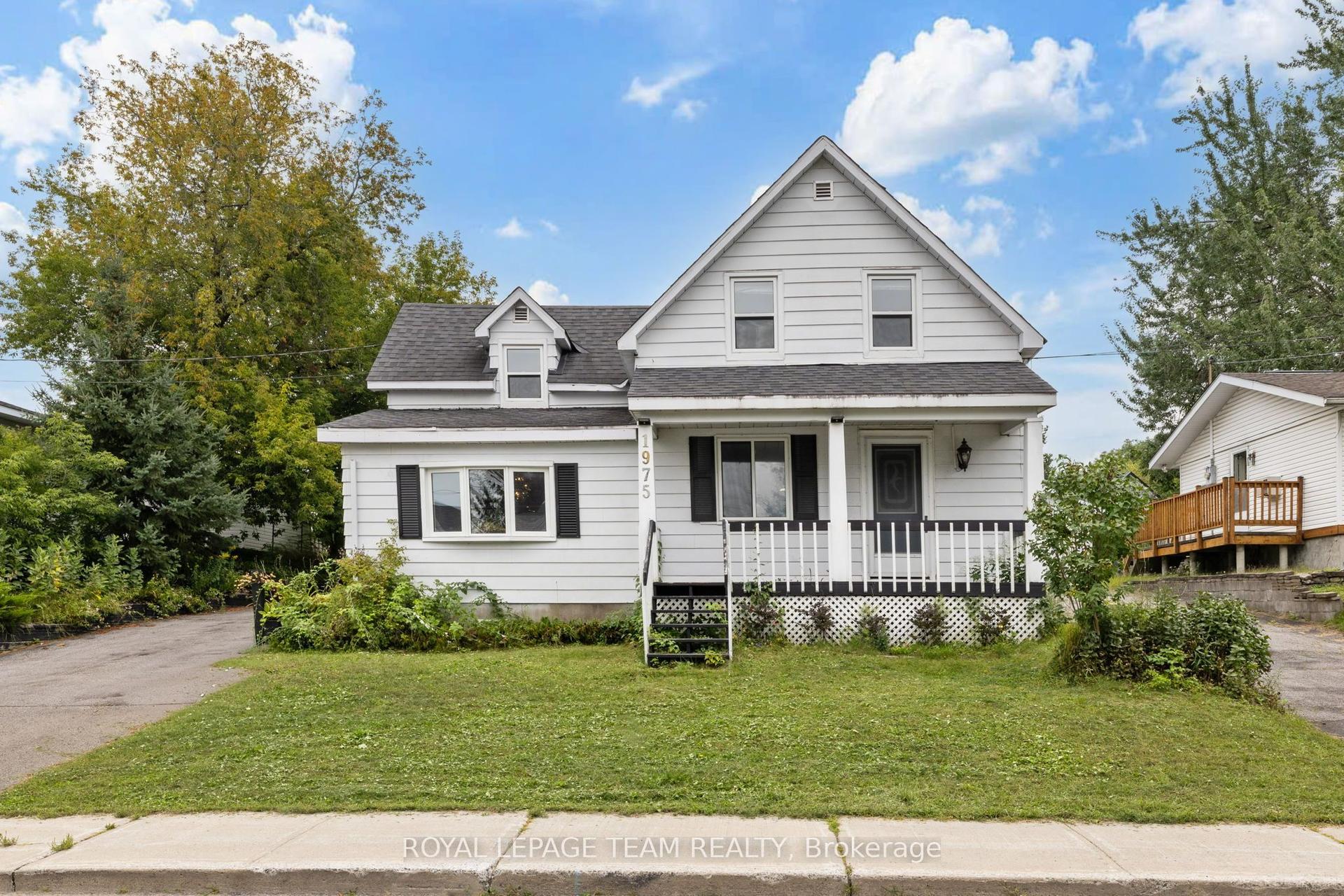 1975 Albert Street, Clarence-Rockland — Detached for sale, photo 1