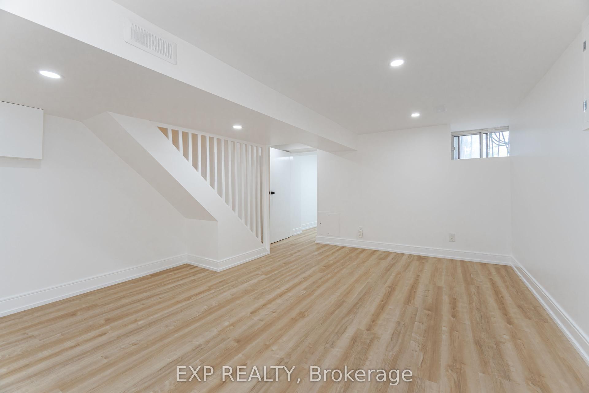 716 Brock Avenue B #B — photo 1
