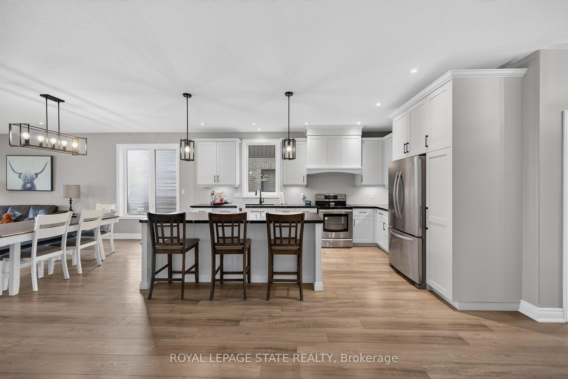 30 Hare Street, Norfolk — Detached for sale, photo 1