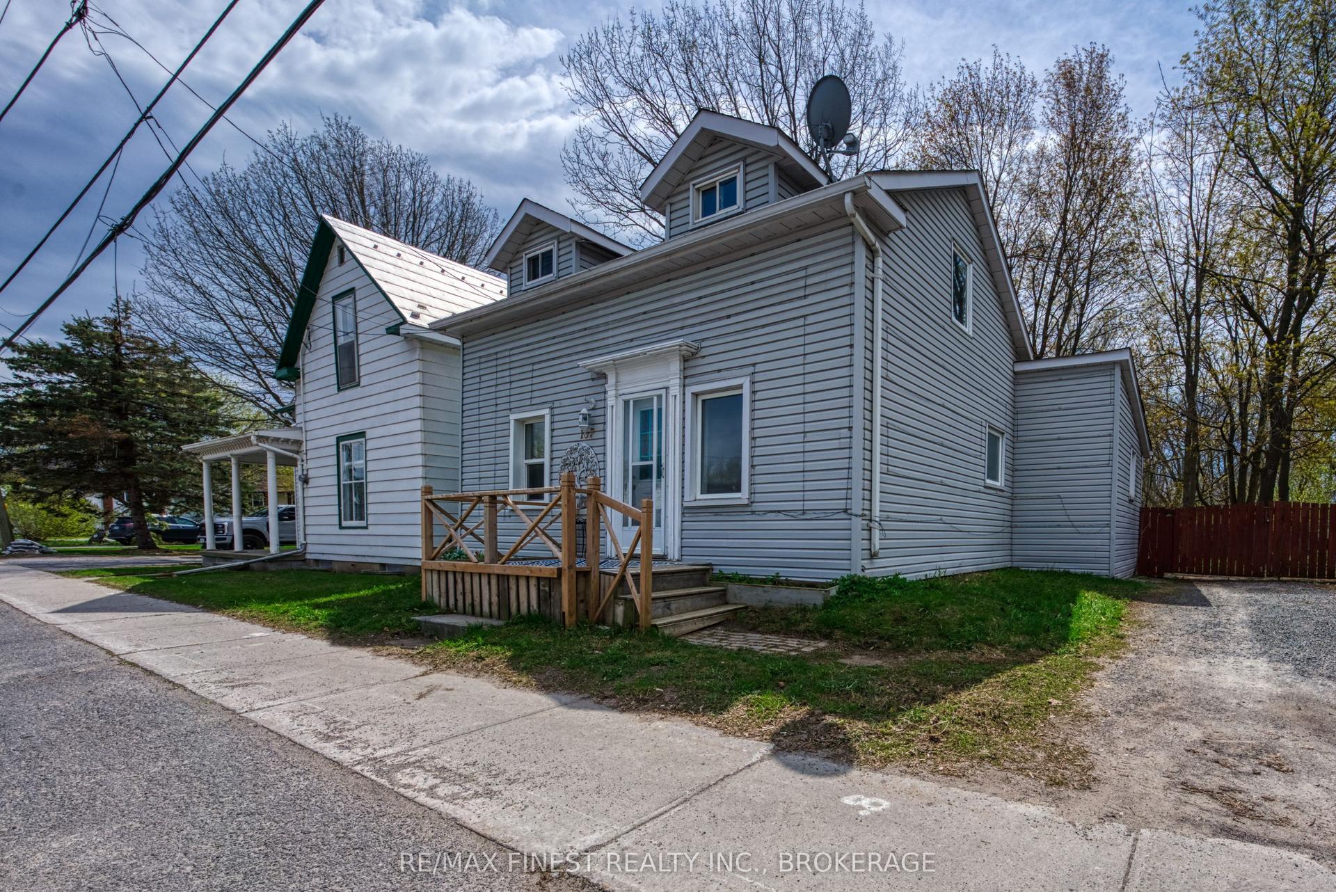 167 Main Street — photo 1