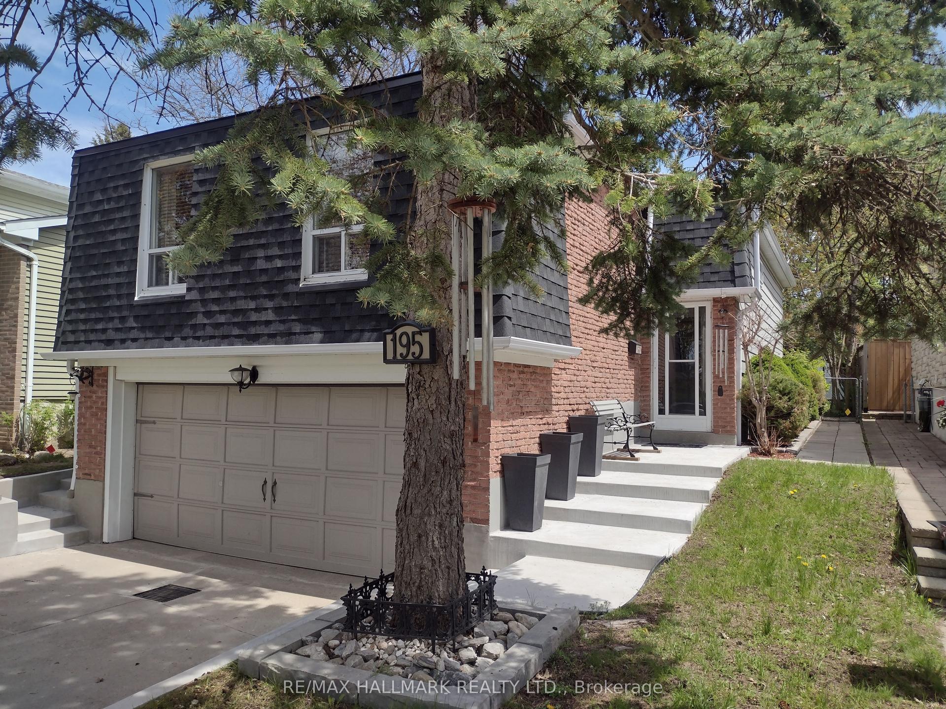 195 Avenue Road, Richmond Hill — Detached for sale, photo 1