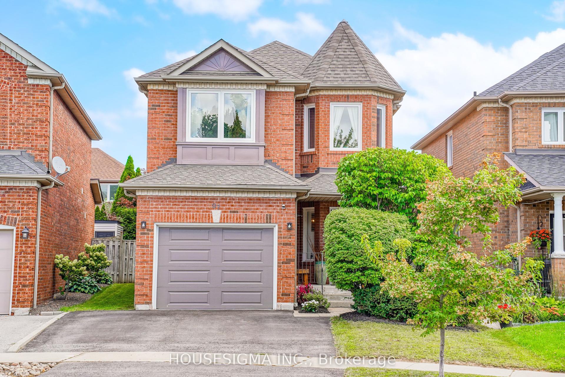 97 Bach Avenue, Whitby — Detached for sale, photo 1