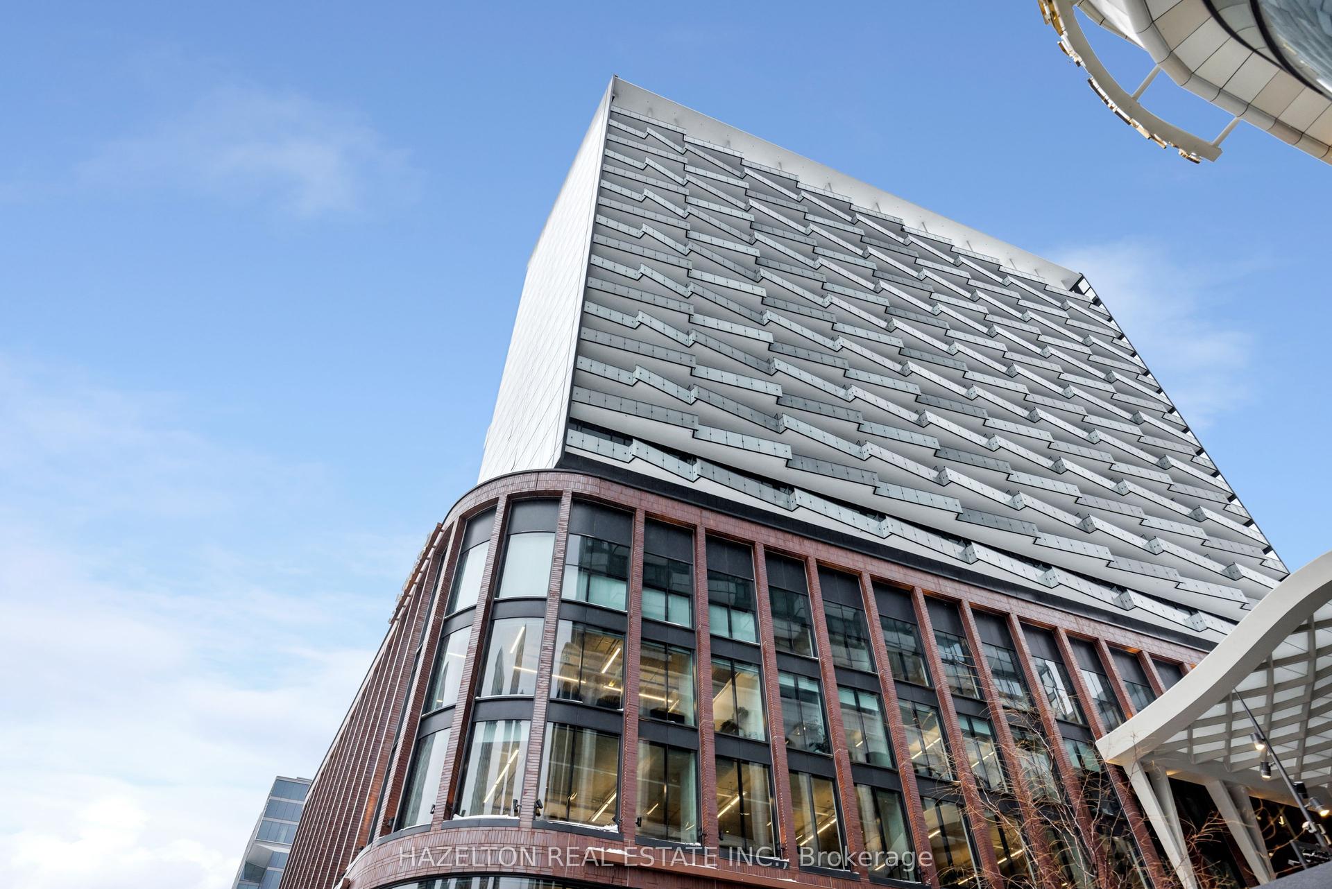 480 Front Street W 1915 #1915 — photo 1