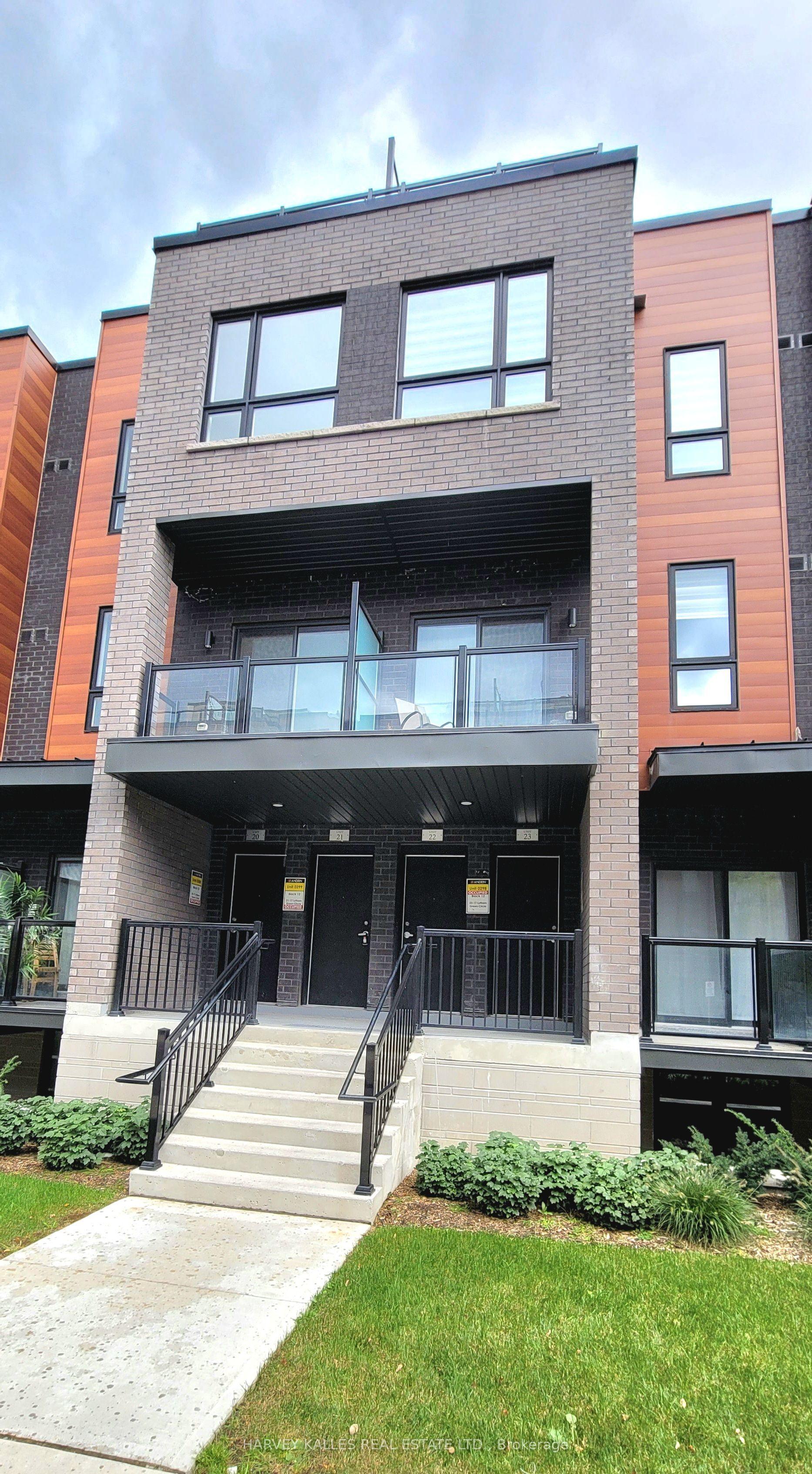 17 Lytham Green Circle 21 #21, Newmarket — Condo Town for sale, photo 1