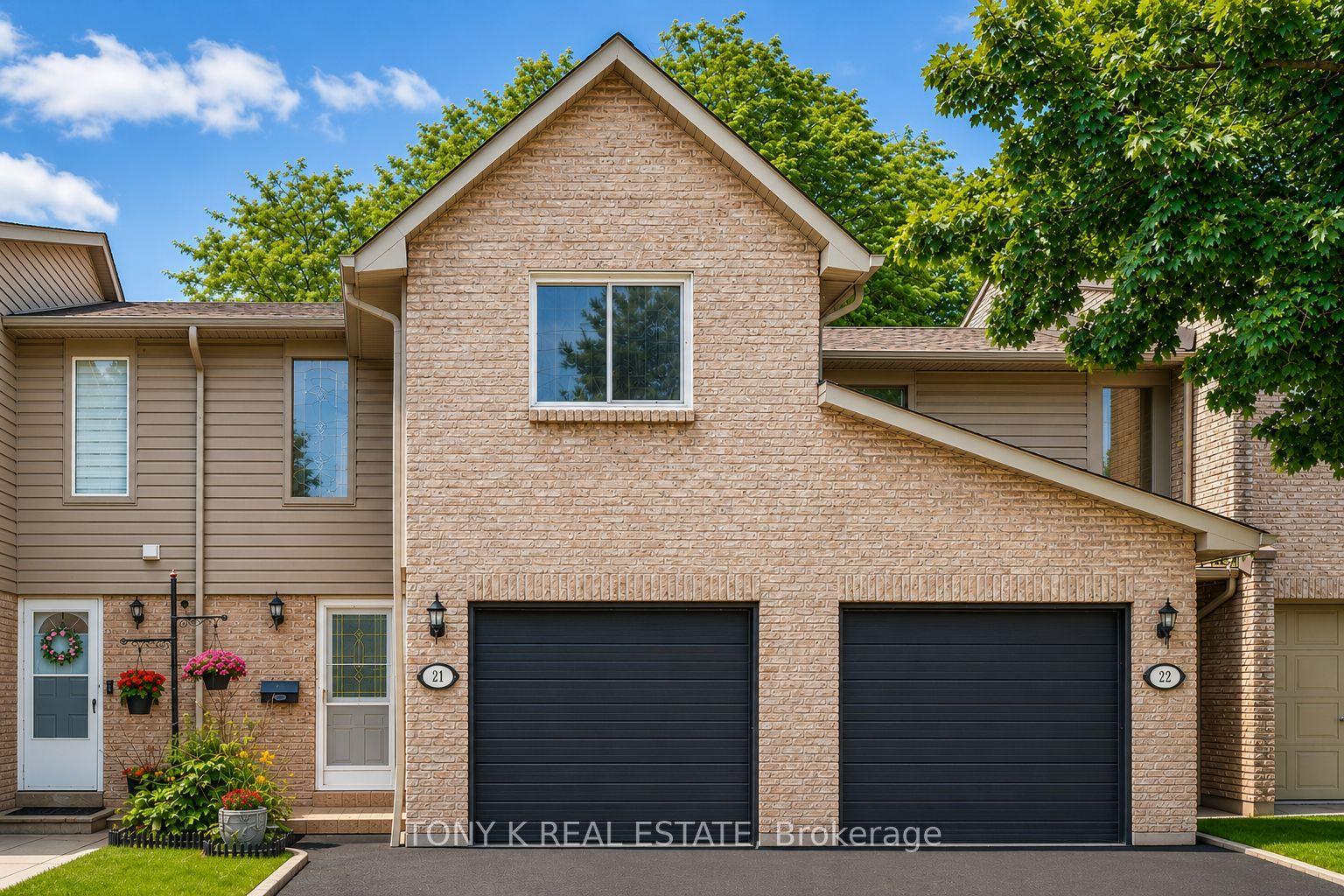2035 Asta Drive 21 #21, Mississauga — Condo Town for sale, photo 1