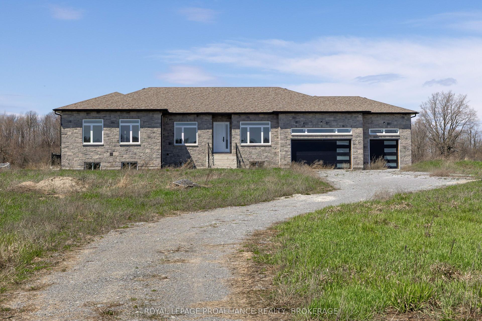 130 Hineman Street — photo 1