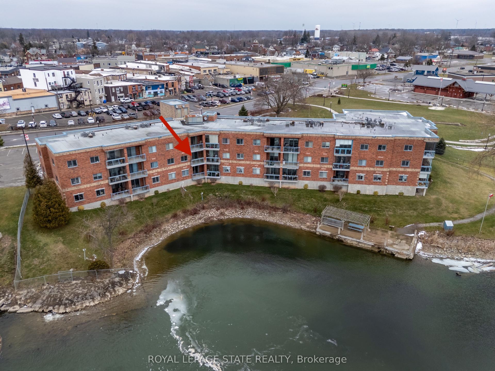 210 Main Street E 203 #203, Haldimand — Condo for sale, photo 1