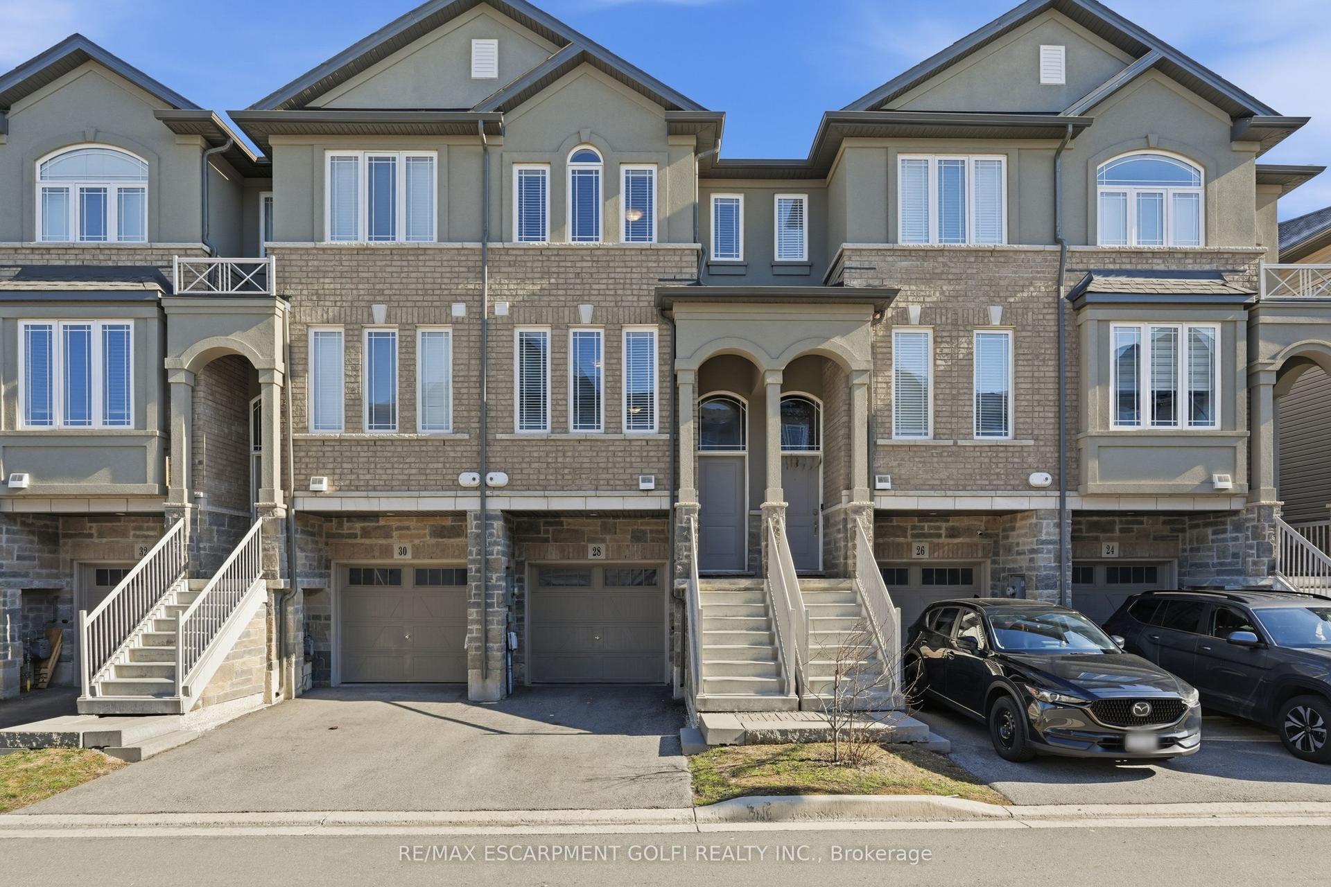 28 Aqua Lane — photo 1