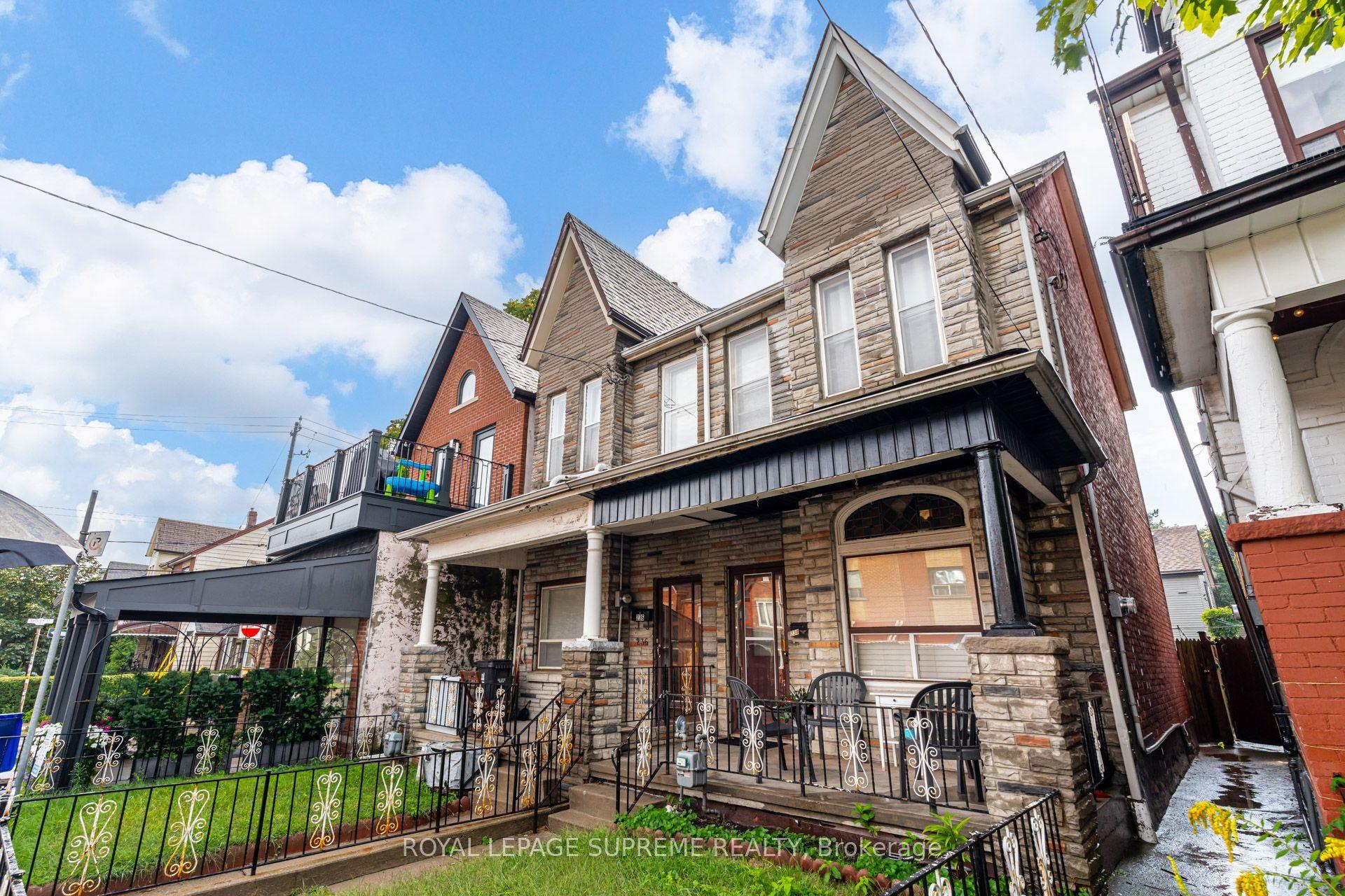 238 Brock Avenue, Toronto — Semi-Detached for sale, photo 1