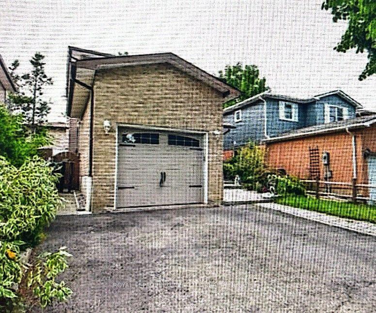 16 Blossom Avenue — photo 1