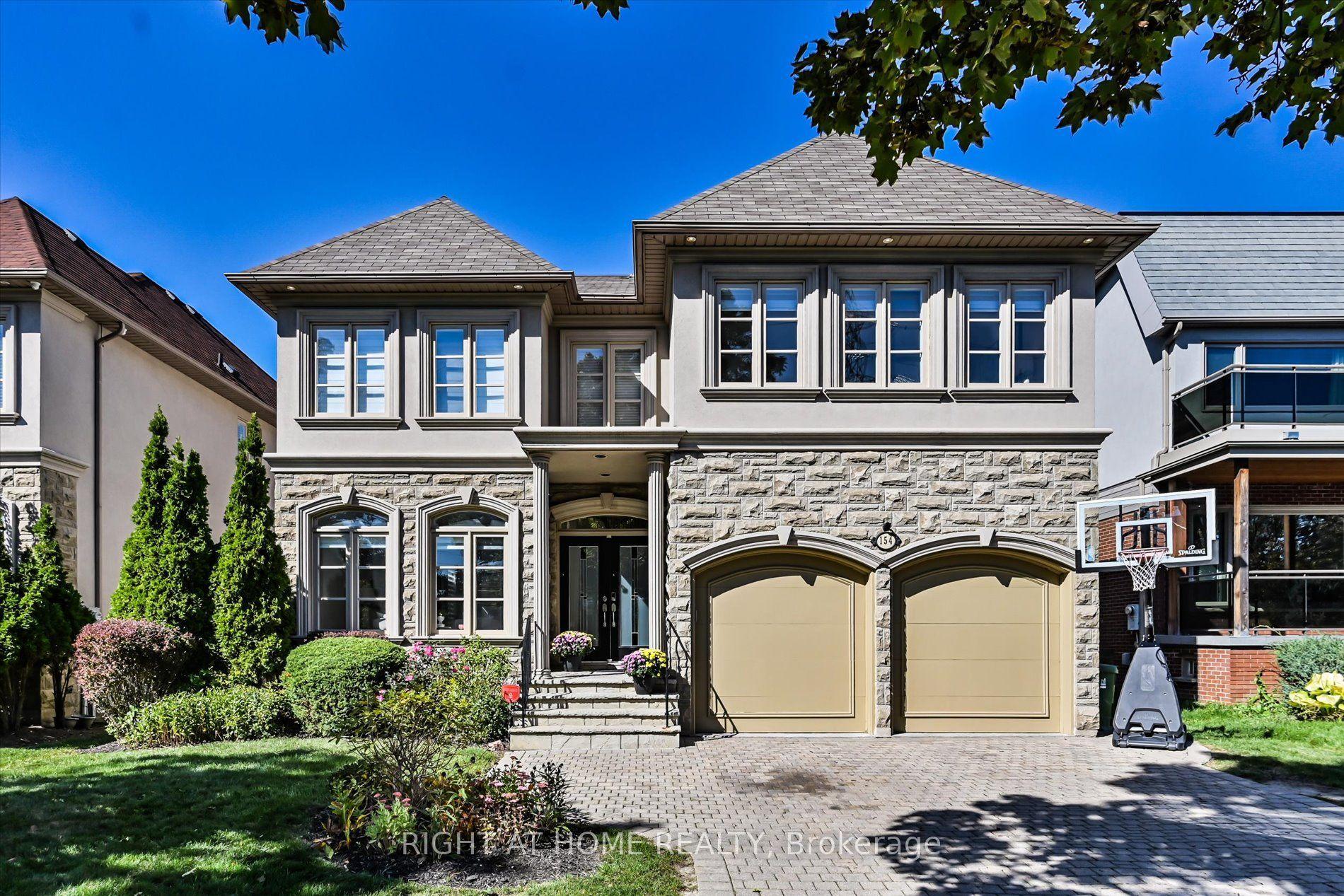 154 Charlton Boulevard, Toronto — Detached for sale, photo 1
