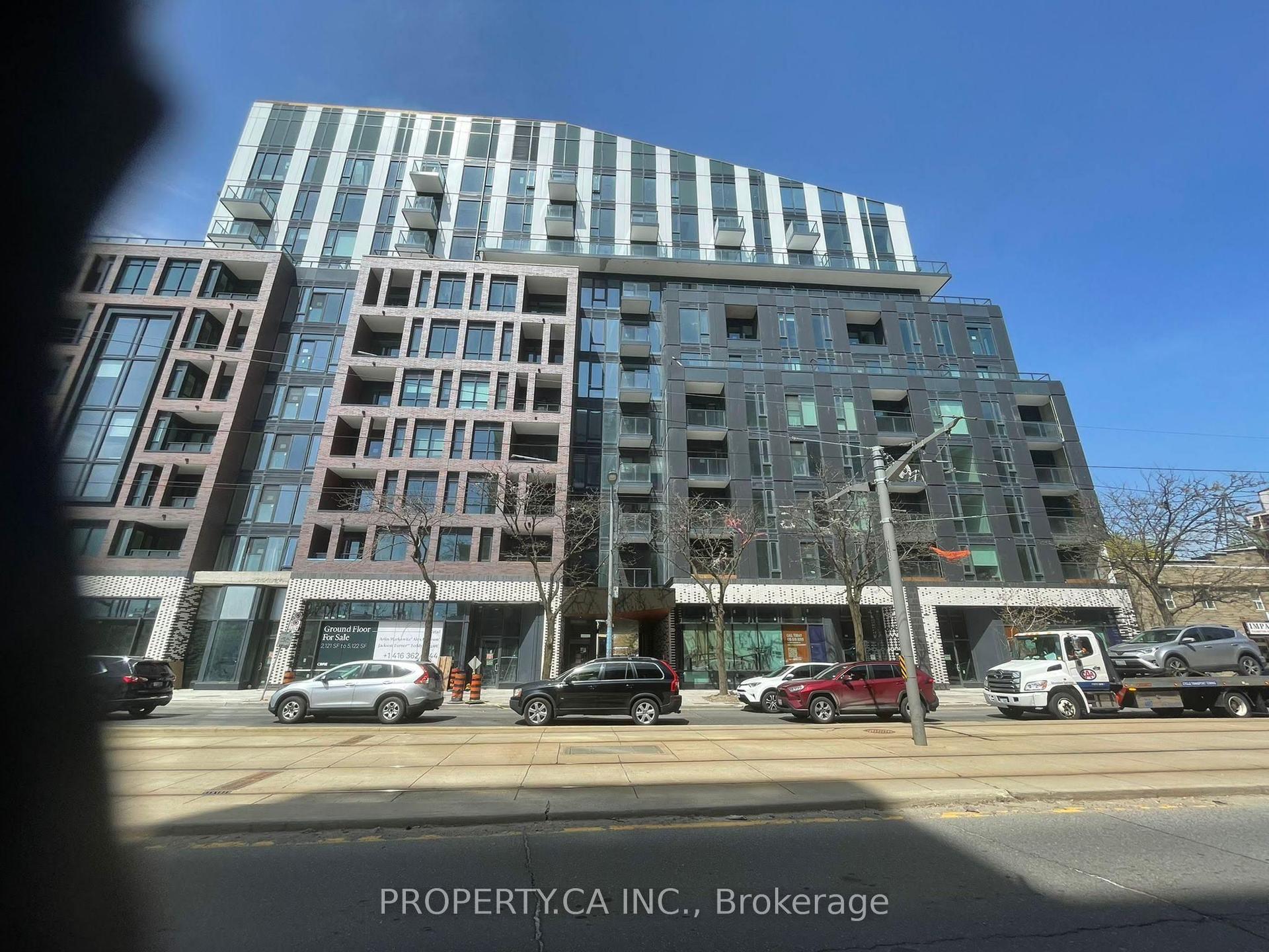 1808 St. Clair Avenue W 1005 #1005 — photo 1